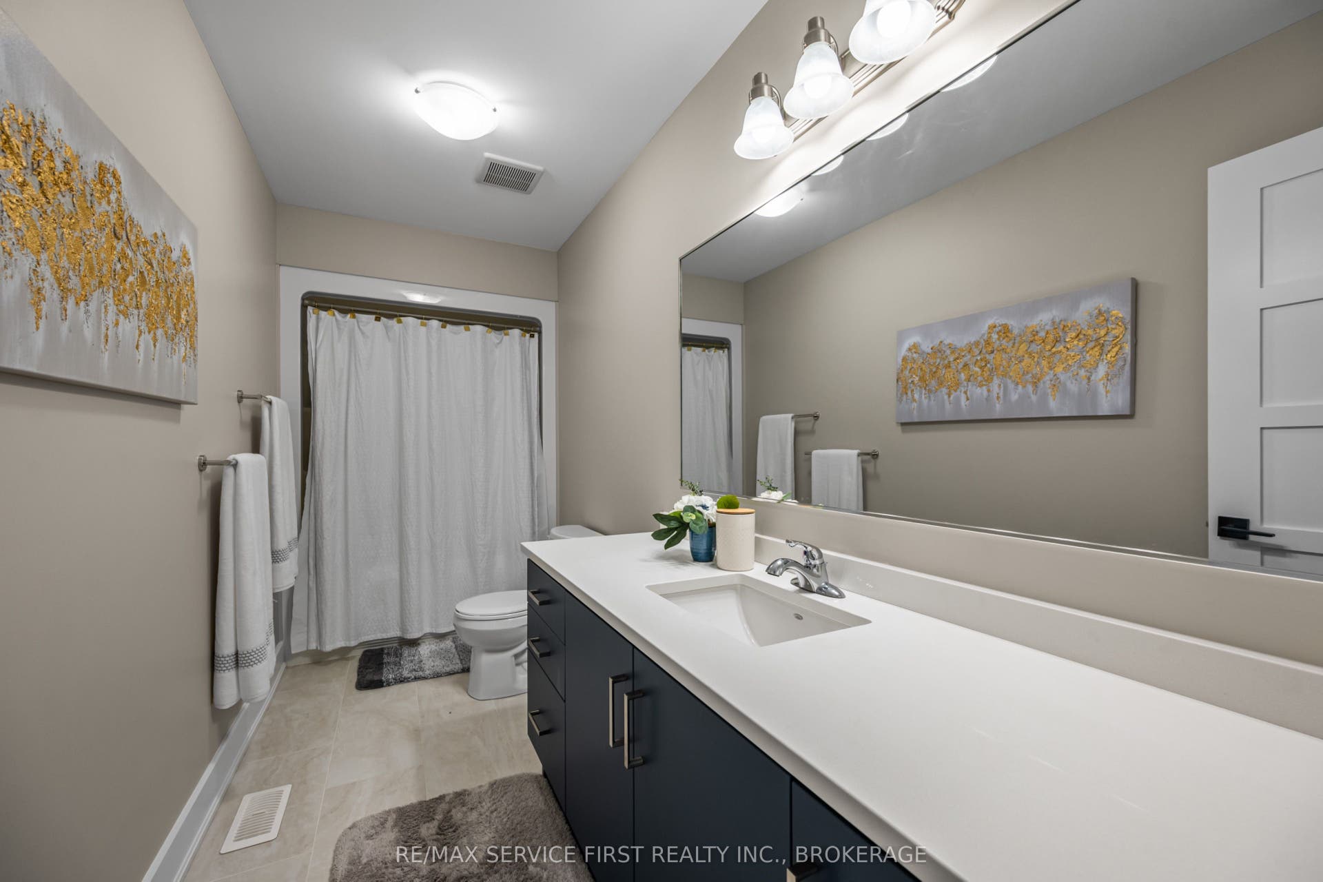 1361 Ottawa Street, Kingston, Frontenac ON K7P 2V6