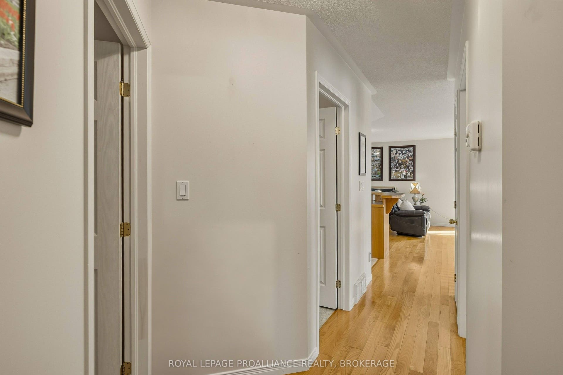 662 Millbrook Crescent, Kingston, Frontenac ON K7M 7Z8 662 Millbrook Crescent, Kingston, Frontenac ON K7M 7Z8