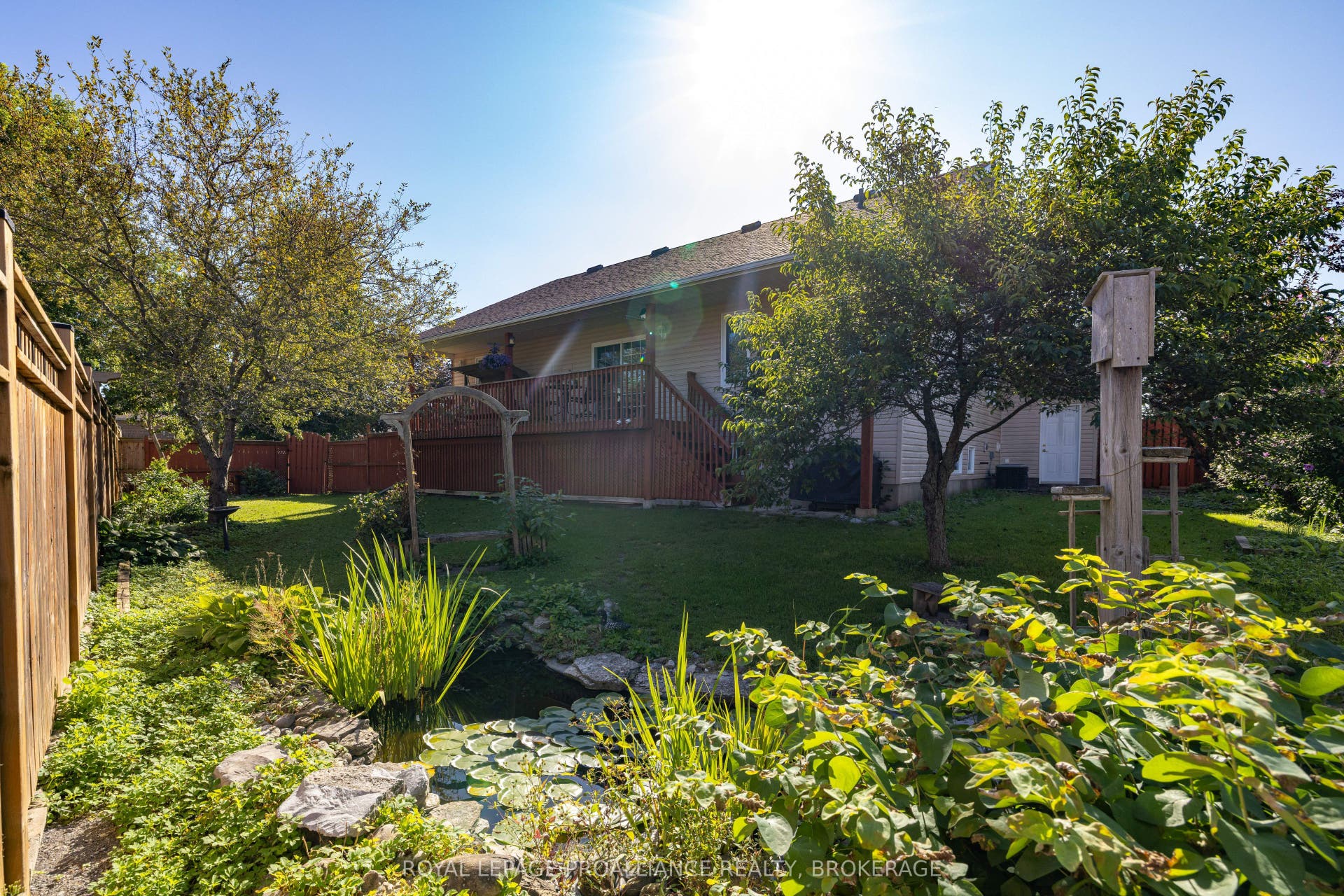 662 Millbrook Crescent, Kingston, Frontenac ON K7M 7Z8 662 Millbrook Crescent, Kingston, Frontenac ON K7M 7Z8