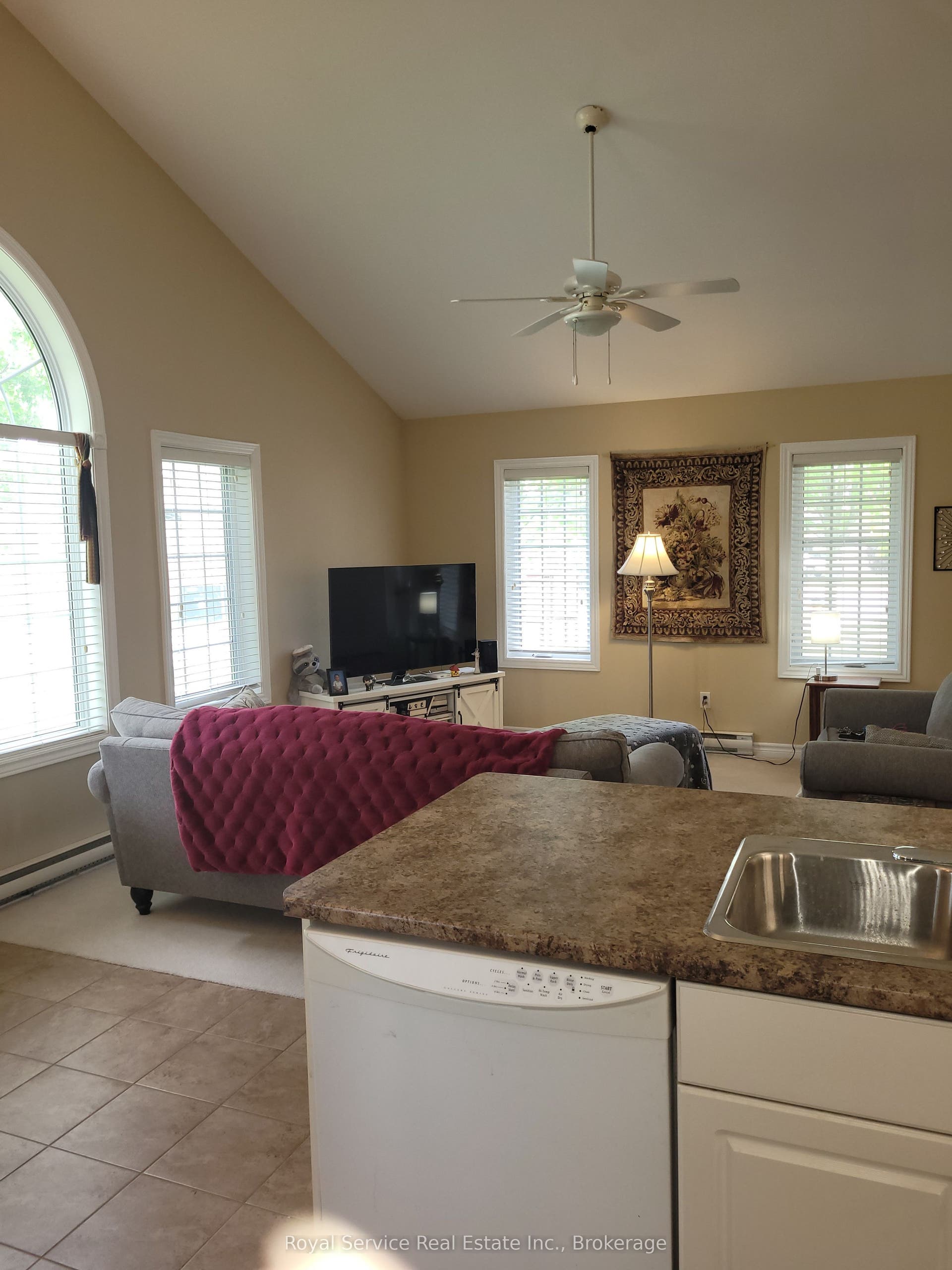 325 Densmore Road, #102, Cobourg, Northumberland ON K9A 0E4