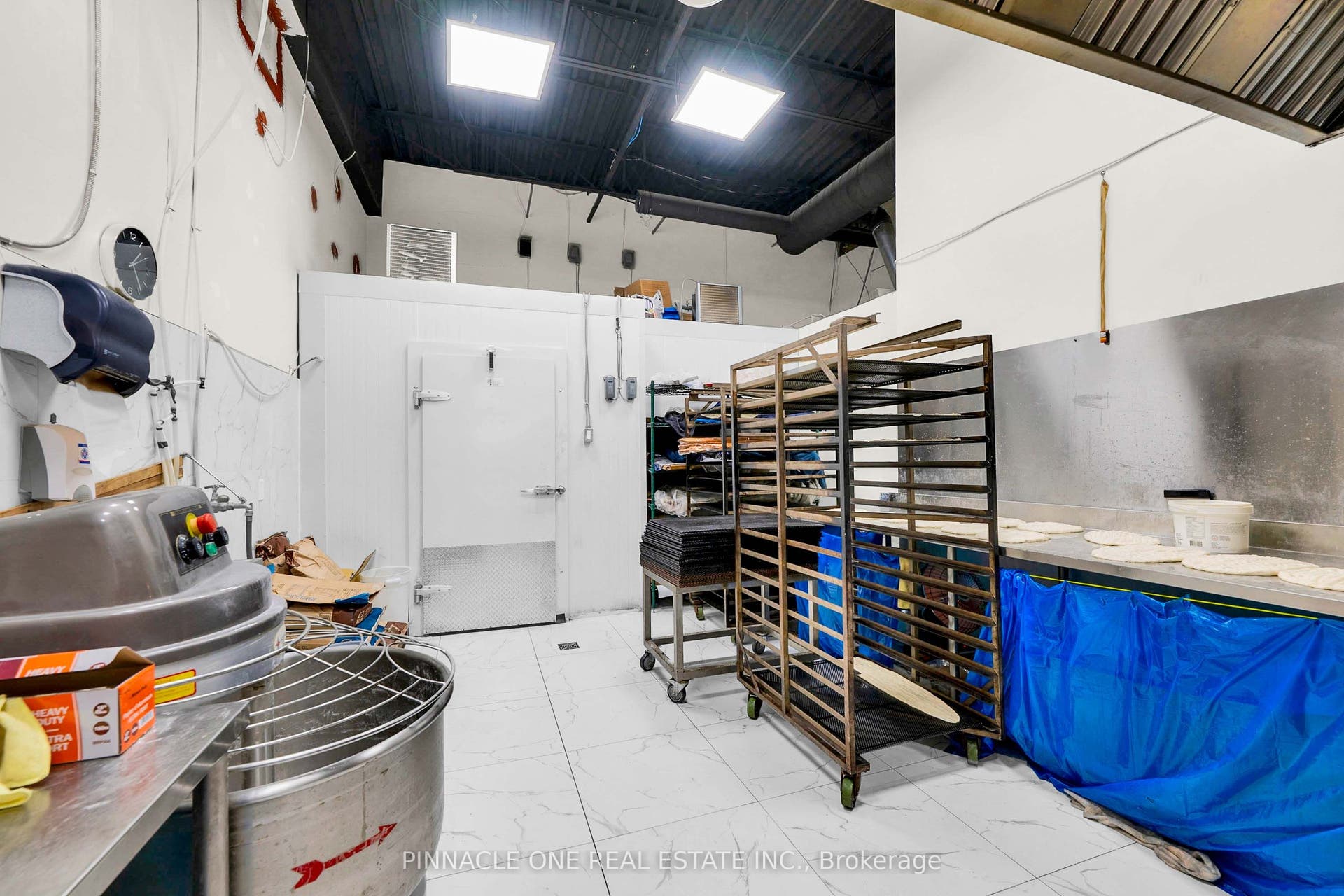 611 Hespeler Road, #2, Cambridge, Waterloo ON N1R 6J3 611 Hespeler Road, #2, Cambridge, Waterloo ON N1R 6J3