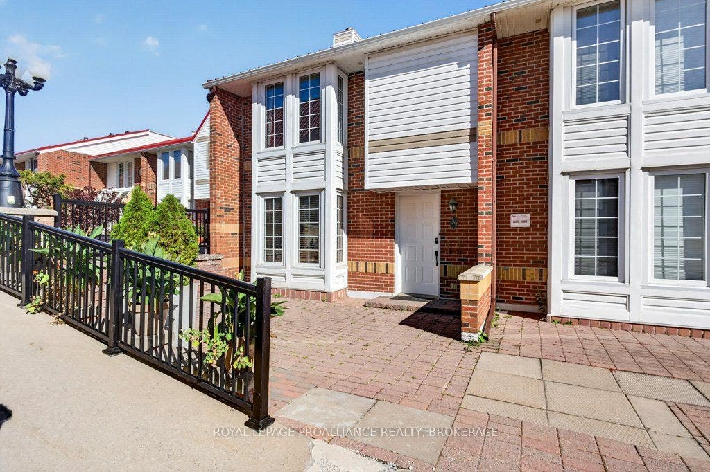 1 Place D'armes N/A, #39, Kingston, Frontenac ON K7K 6S1