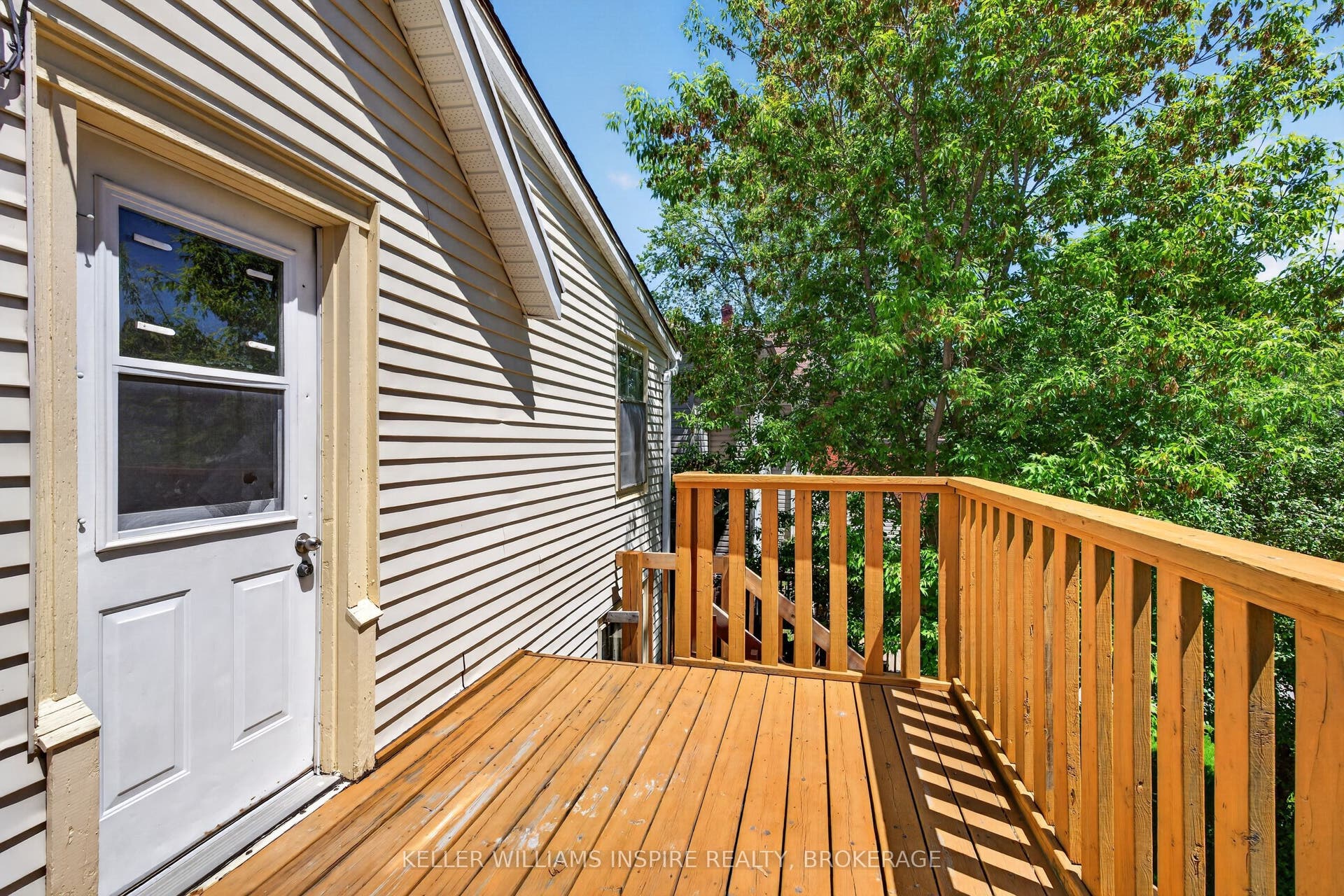 512 Johnson Street, Kingston, Frontenac ON K7L 1Z8