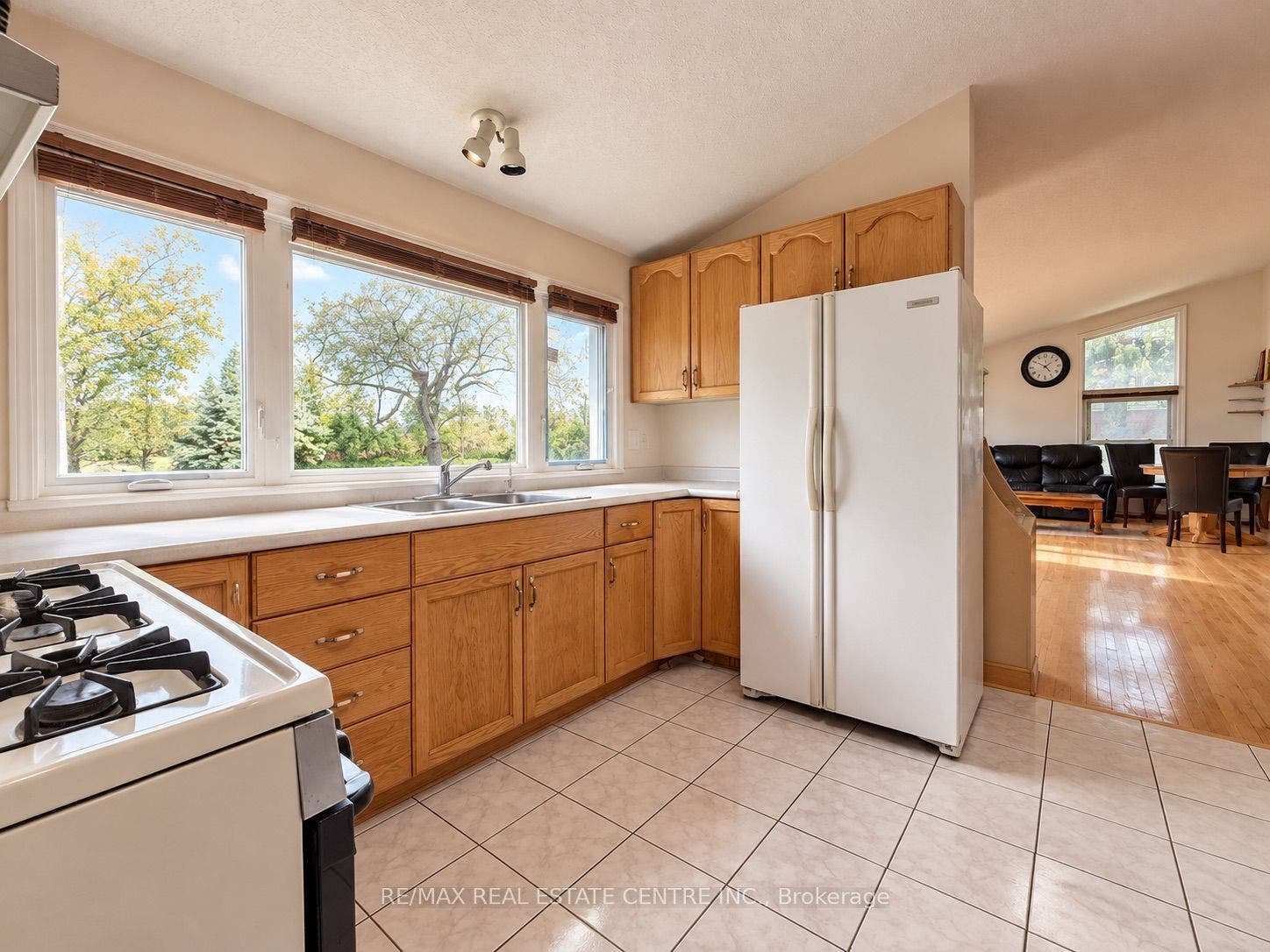 491 Elmira Road N, Guelph, Wellington ON N1K 1C2 491 Elmira Road N, Guelph, Wellington ON N1K 1C2