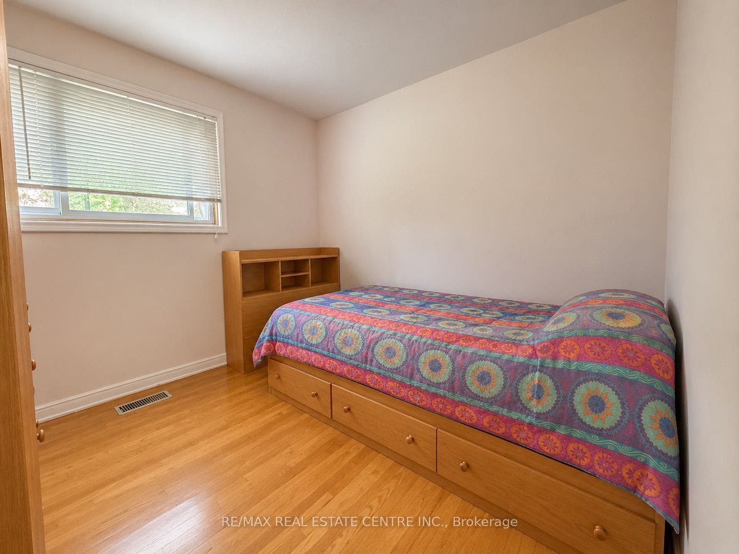 491 Elmira Road N, Guelph, Wellington ON N1K 1C2 491 Elmira Road N, Guelph, Wellington ON N1K 1C2