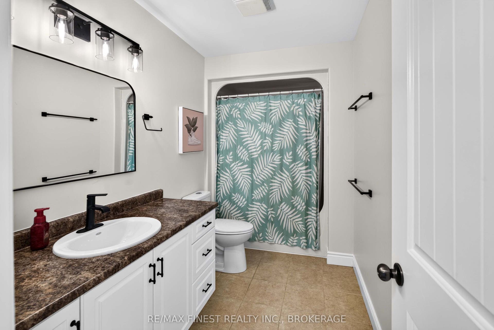1593 Providence Crescent, Kingston, Frontenac ON K7P 0H8 1593 Providence Crescent, Kingston, Frontenac ON K7P 0H8