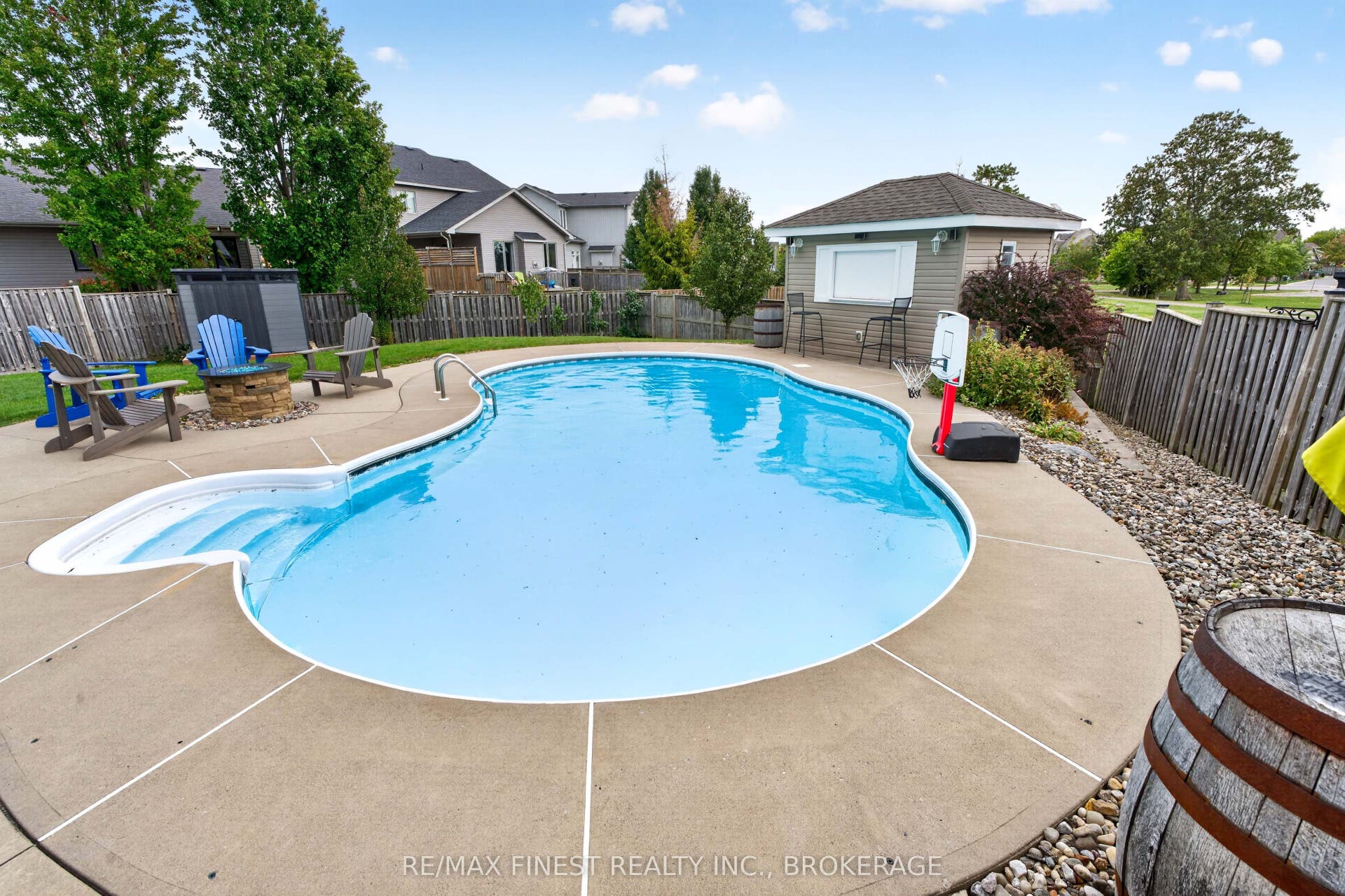 1593 Providence Crescent, Kingston, Frontenac ON K7P 0H8 1593 Providence Crescent, Kingston, Frontenac ON K7P 0H8