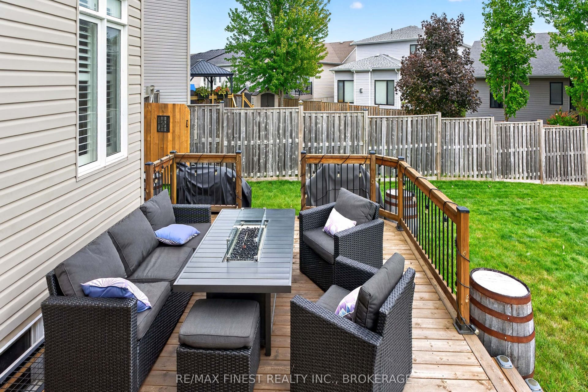 1593 Providence Crescent, Kingston, Frontenac ON K7P 0H8 1593 Providence Crescent, Kingston, Frontenac ON K7P 0H8