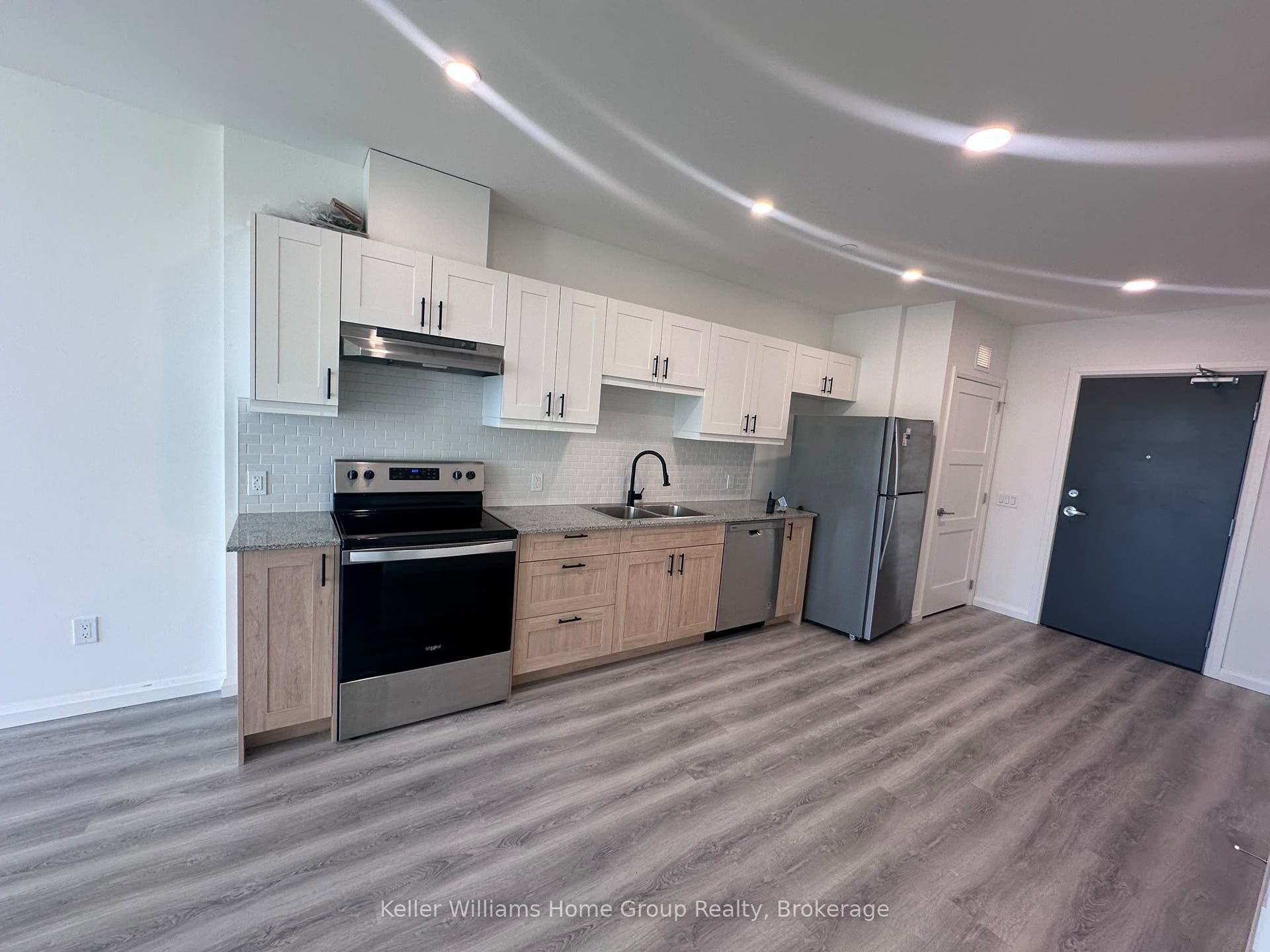 191 Elmira Road S, #PH10, Guelph, Wellington ON N1K 0E5 dining/kitchen