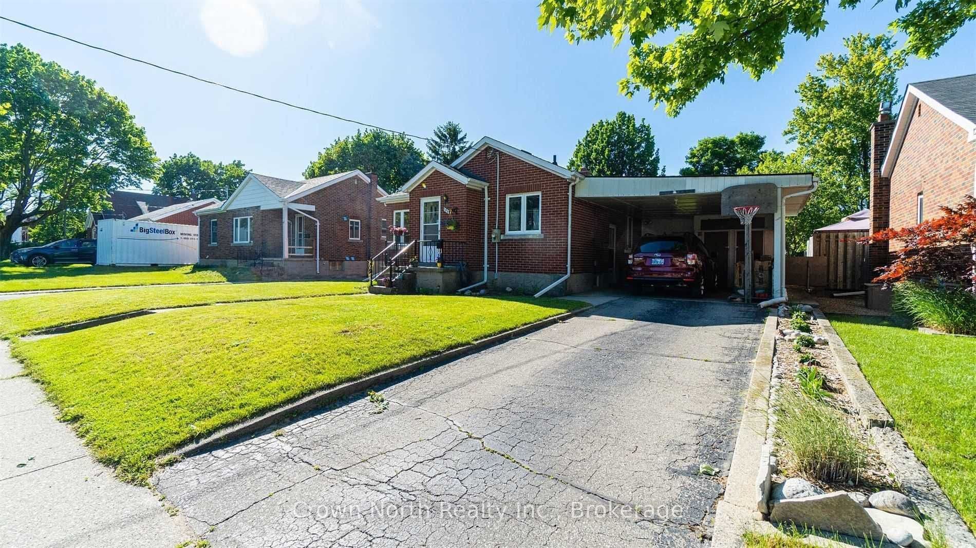 196 Blucher Street, Kitchener, Waterloo ON N2H 5V7 196 Blucher Street, Kitchener, Waterloo ON N2H 5V7