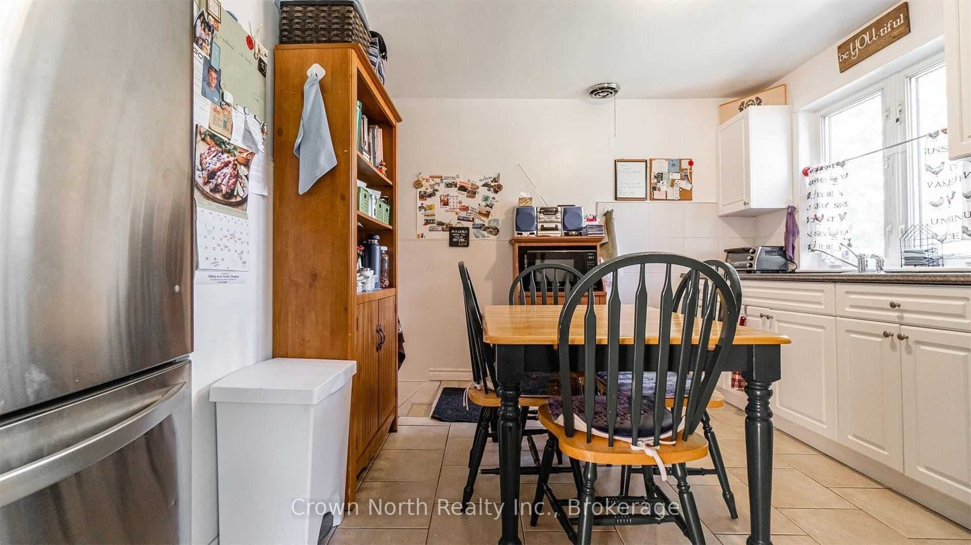 196 Blucher Street, Kitchener, Waterloo ON N2H 5V7 196 Blucher Street, Kitchener, Waterloo ON N2H 5V7