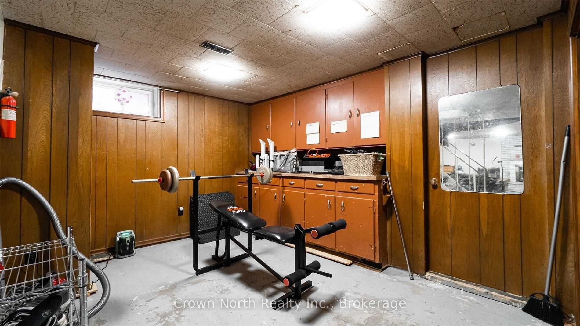 196 Blucher Street, Kitchener, Waterloo ON N2H 5V7 196 Blucher Street, Kitchener, Waterloo ON N2H 5V7