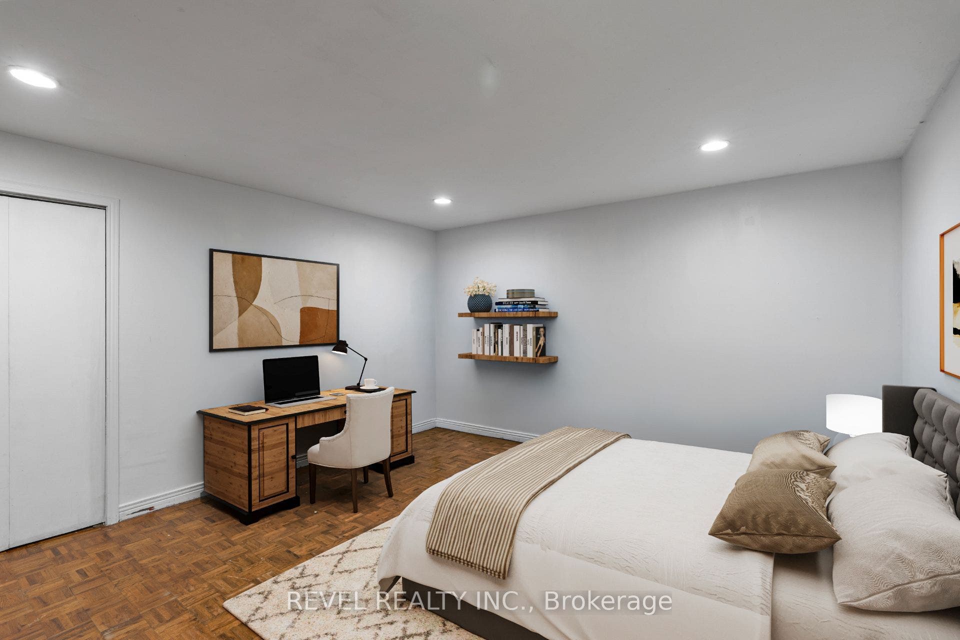 33 Middleton Street, Cambridge, Waterloo ON N1S 2R2 Virtually Staged