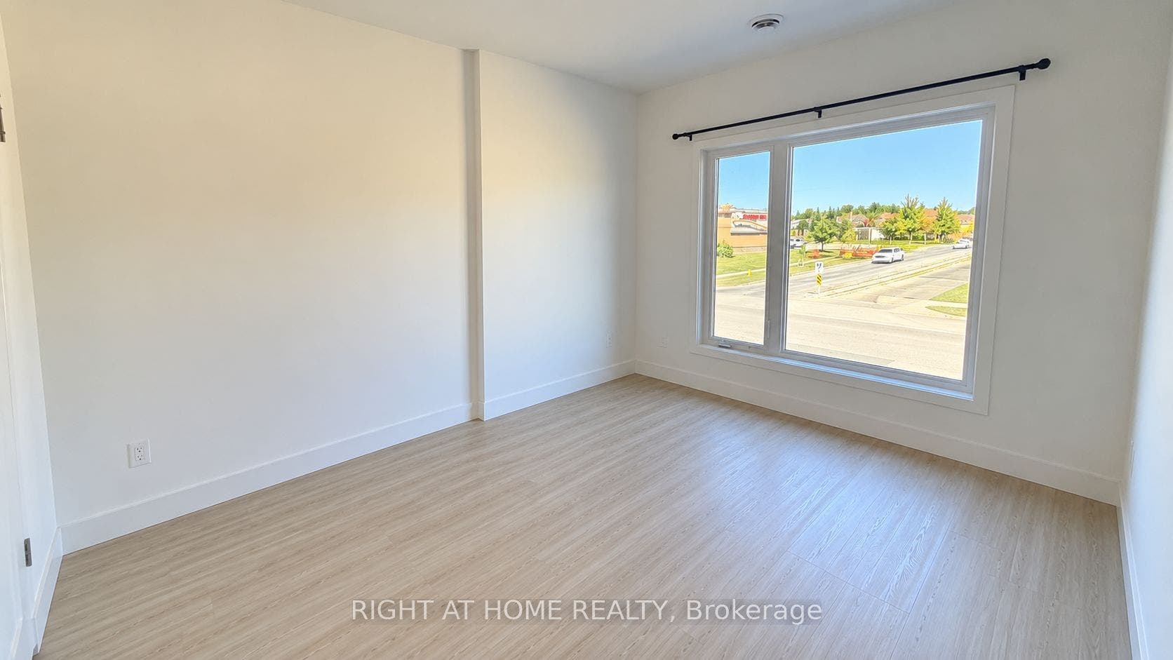 408 Dundas Street S, #201, Cambridge, Waterloo ON N1R 0E8 408 Dundas Street S, #201, Cambridge, Waterloo ON N1R 0E8