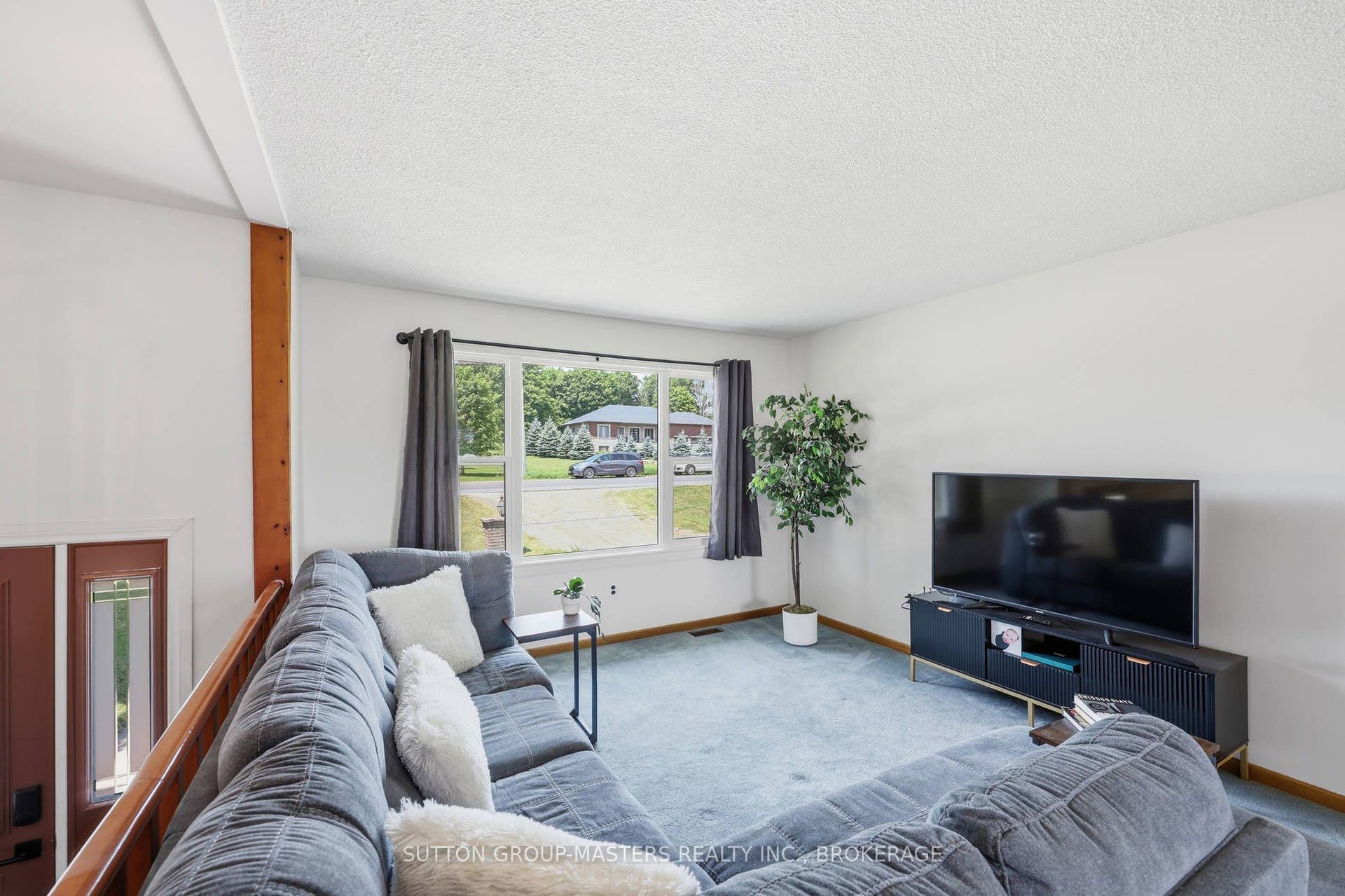 2212 Battersea Road, Kingston, Frontenac ON K0H 1S0