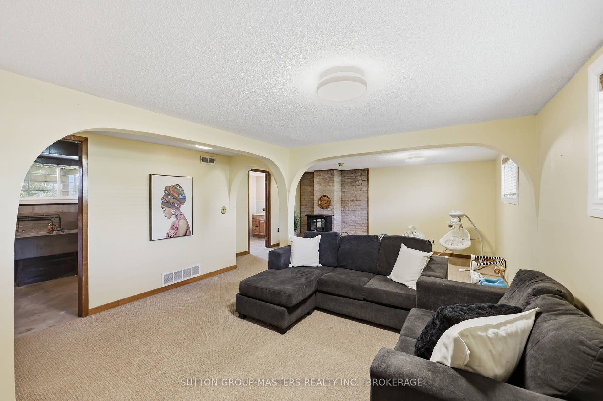 2212 Battersea Road, Kingston, Frontenac ON K0H 1S0