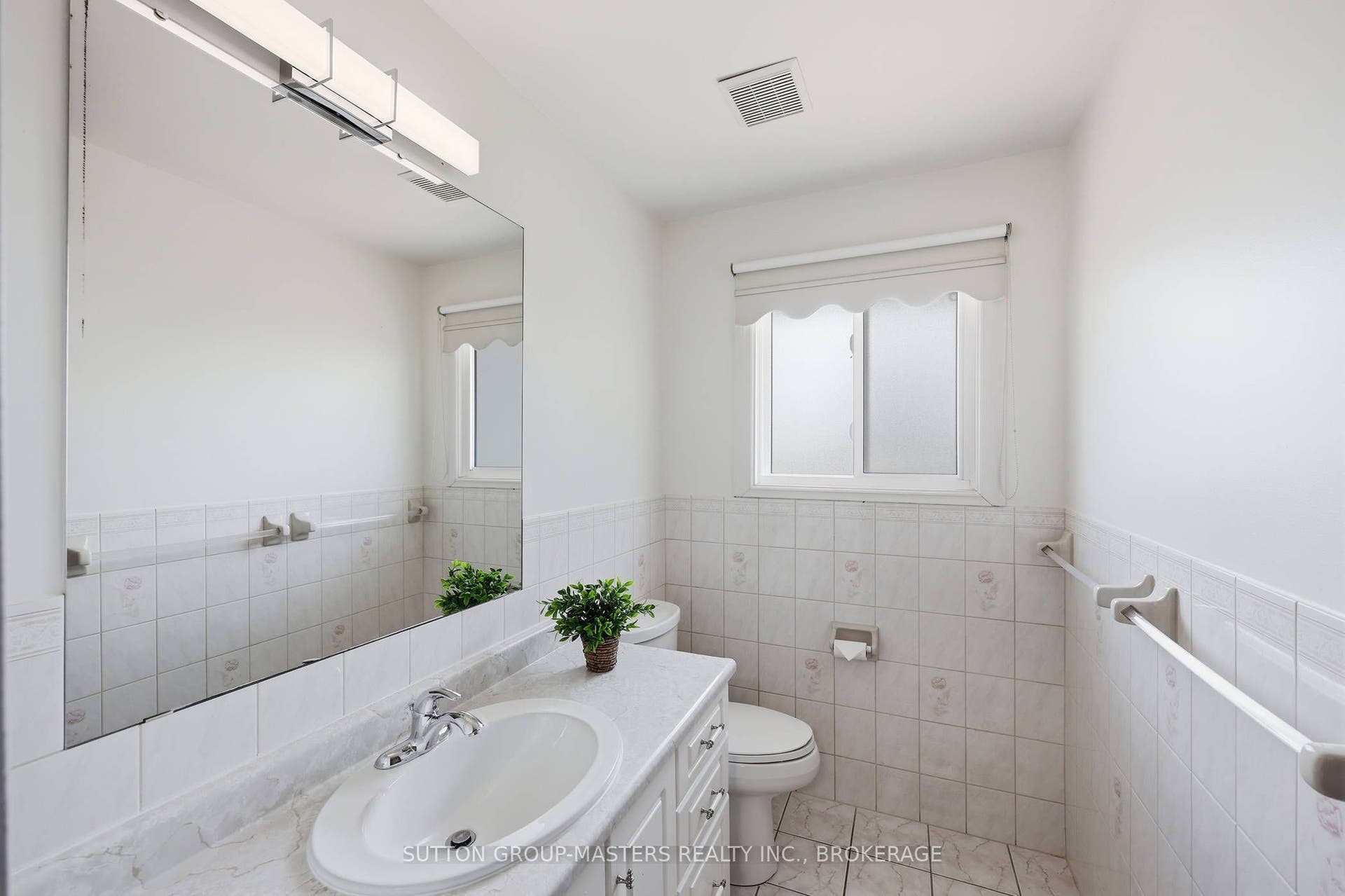 2212 Battersea Road, Kingston, Frontenac ON K0H 1S0