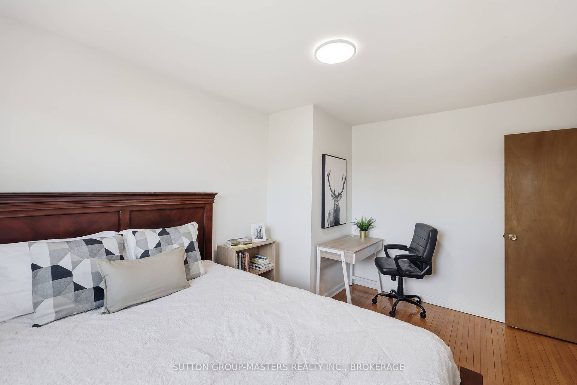 2212 Battersea Road, Kingston, Frontenac ON K0H 1S0