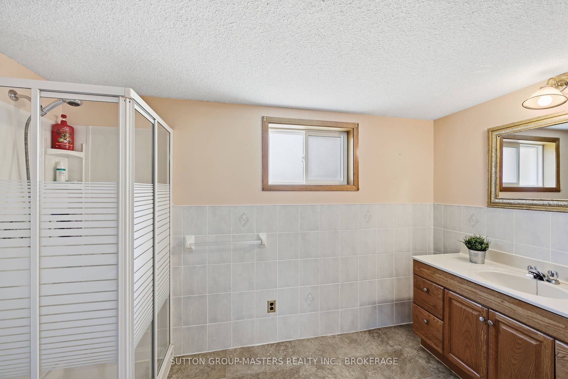 2212 Battersea Road, Kingston, Frontenac ON K0H 1S0
