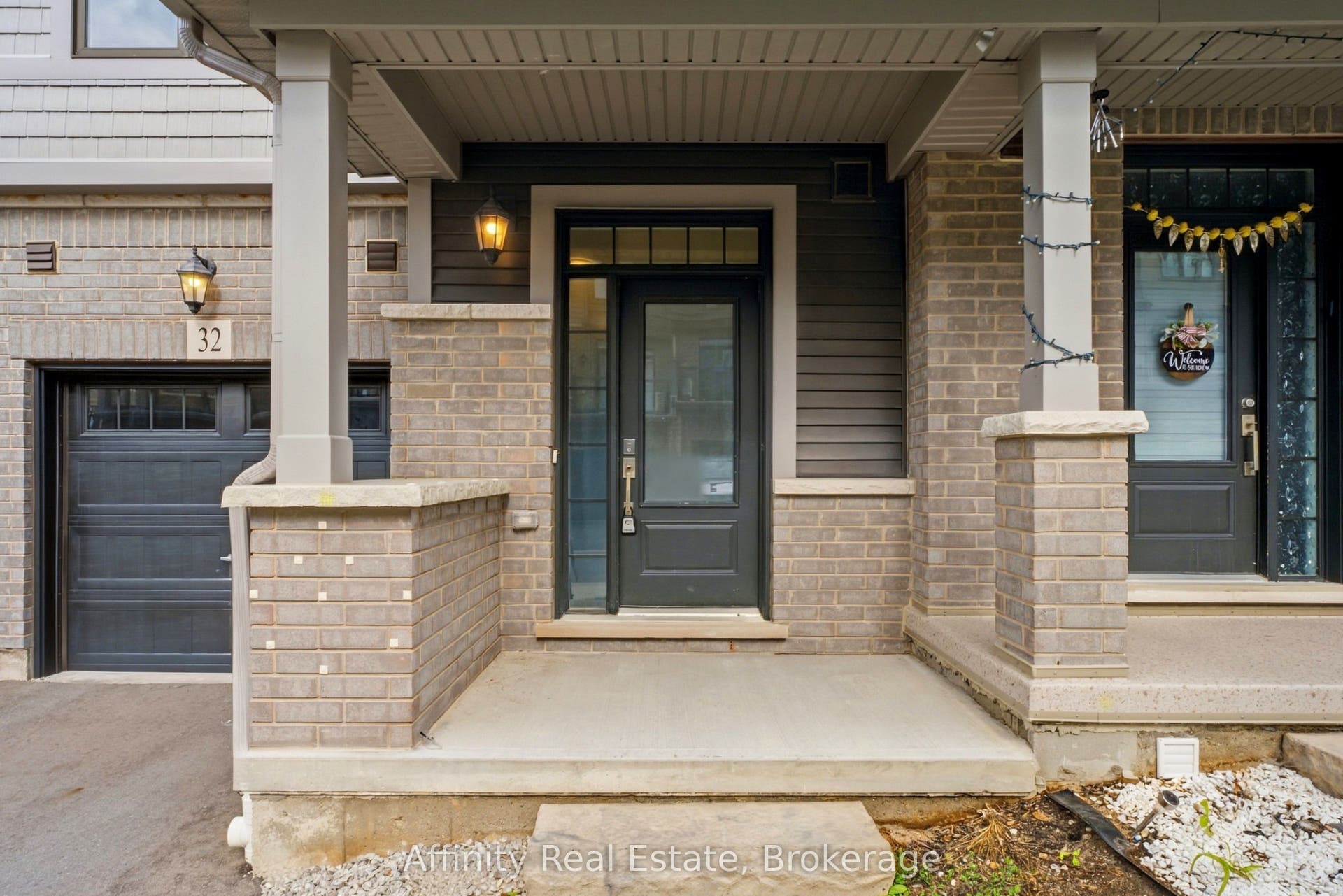10 Birmingham Drive, #32, Cambridge, Waterloo ON N1R 0C5 10 Birmingham Drive, #32, Cambridge, Waterloo ON N1R 0C5