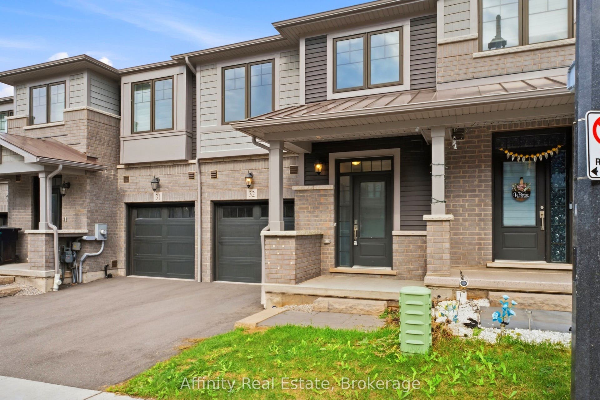 10 Birmingham Drive, #32, Cambridge, Waterloo ON N1R 0C5 10 Birmingham Drive, #32, Cambridge, Waterloo ON N1R 0C5