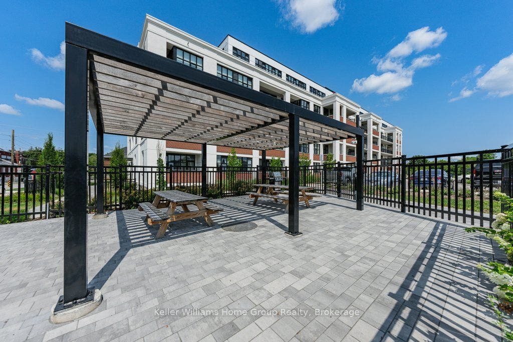 120 Huron Street, #304, Guelph, Wellington ON N1E 5L7 120 Huron Street, #304, Guelph, Wellington ON N1E 5L7