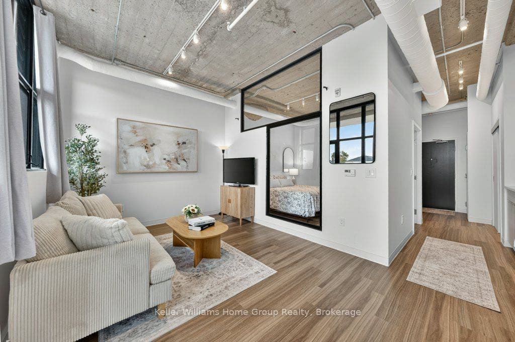 120 Huron Street, #304, Guelph, Wellington ON N1E 5L7 120 Huron Street, #304, Guelph, Wellington ON N1E 5L7