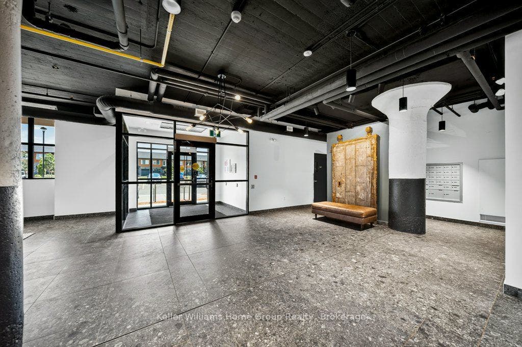 120 Huron Street, #304, Guelph, Wellington ON N1E 5L7 Main foyer