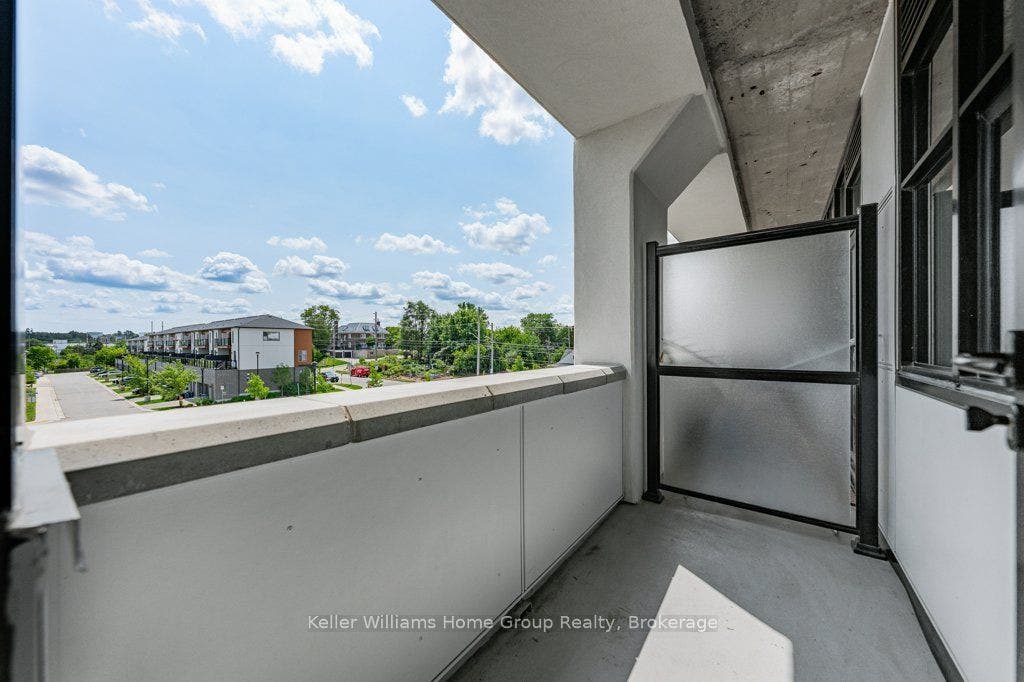 120 Huron Street, #304, Guelph, Wellington ON N1E 5L7 120 Huron Street, #304, Guelph, Wellington ON N1E 5L7