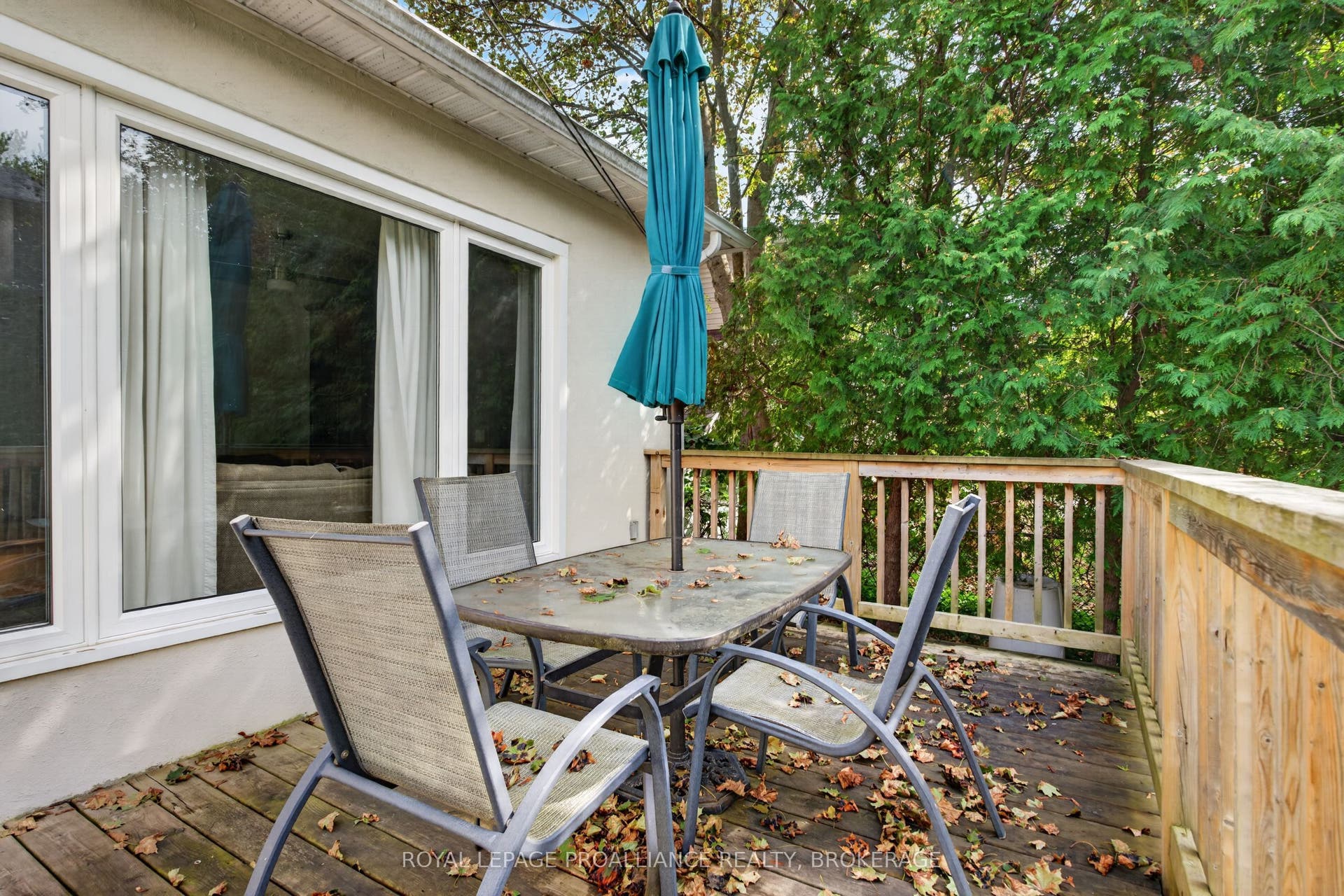 130 MACDONNELL Street, Kingston, Frontenac ON K7L 4B8