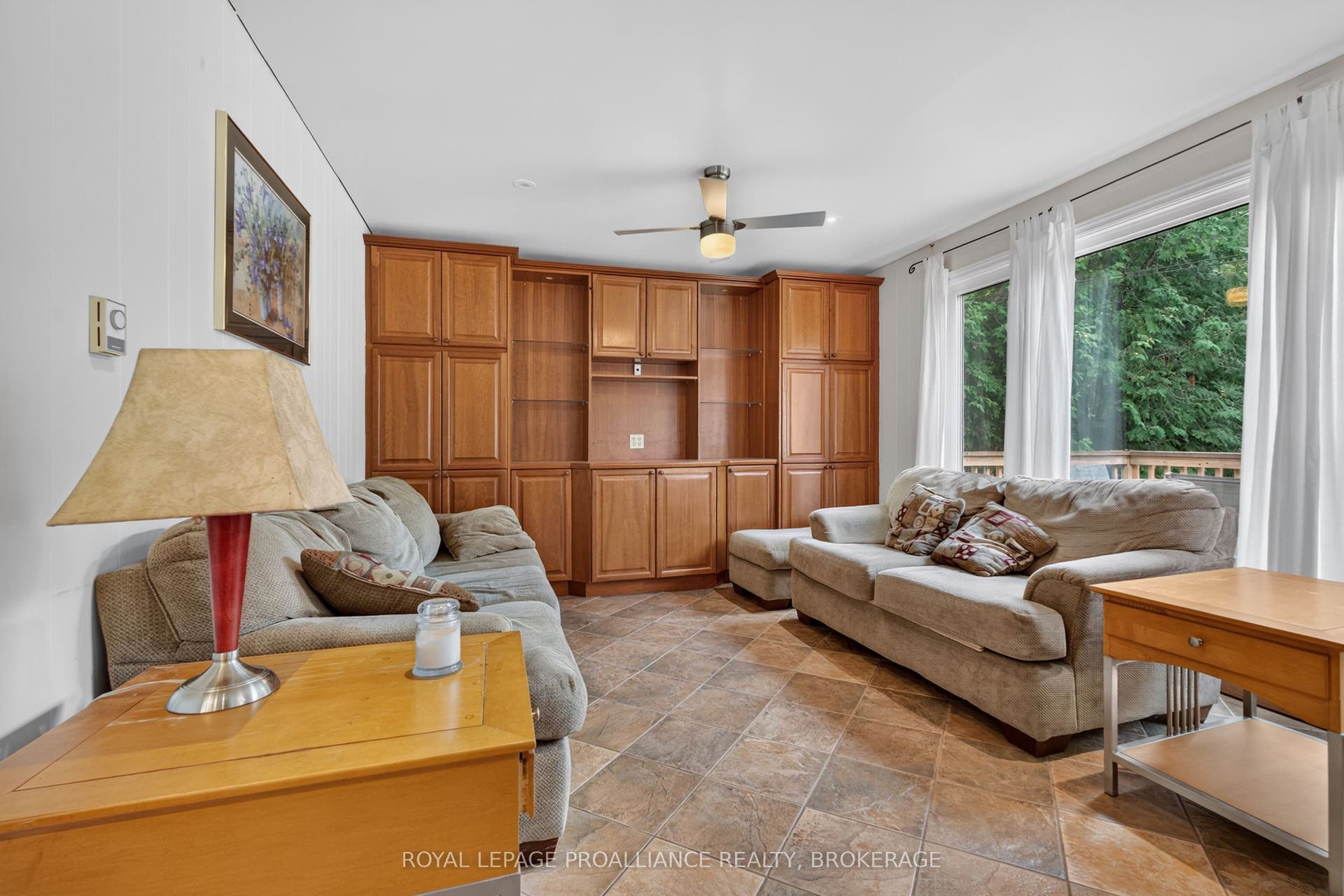 130 MACDONNELL Street, Kingston, Frontenac ON K7L 4B8