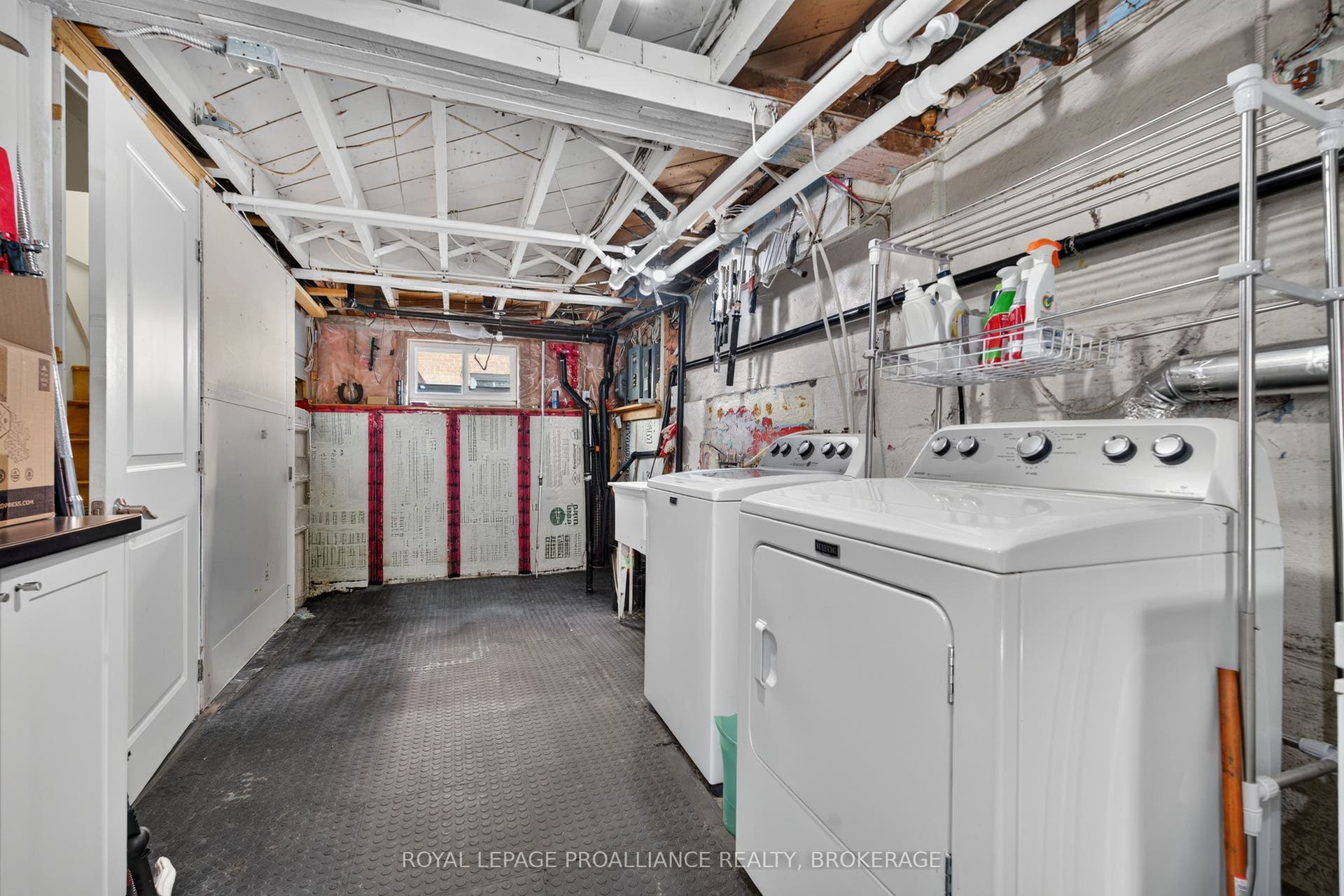 130 MACDONNELL Street, Kingston, Frontenac ON K7L 4B8