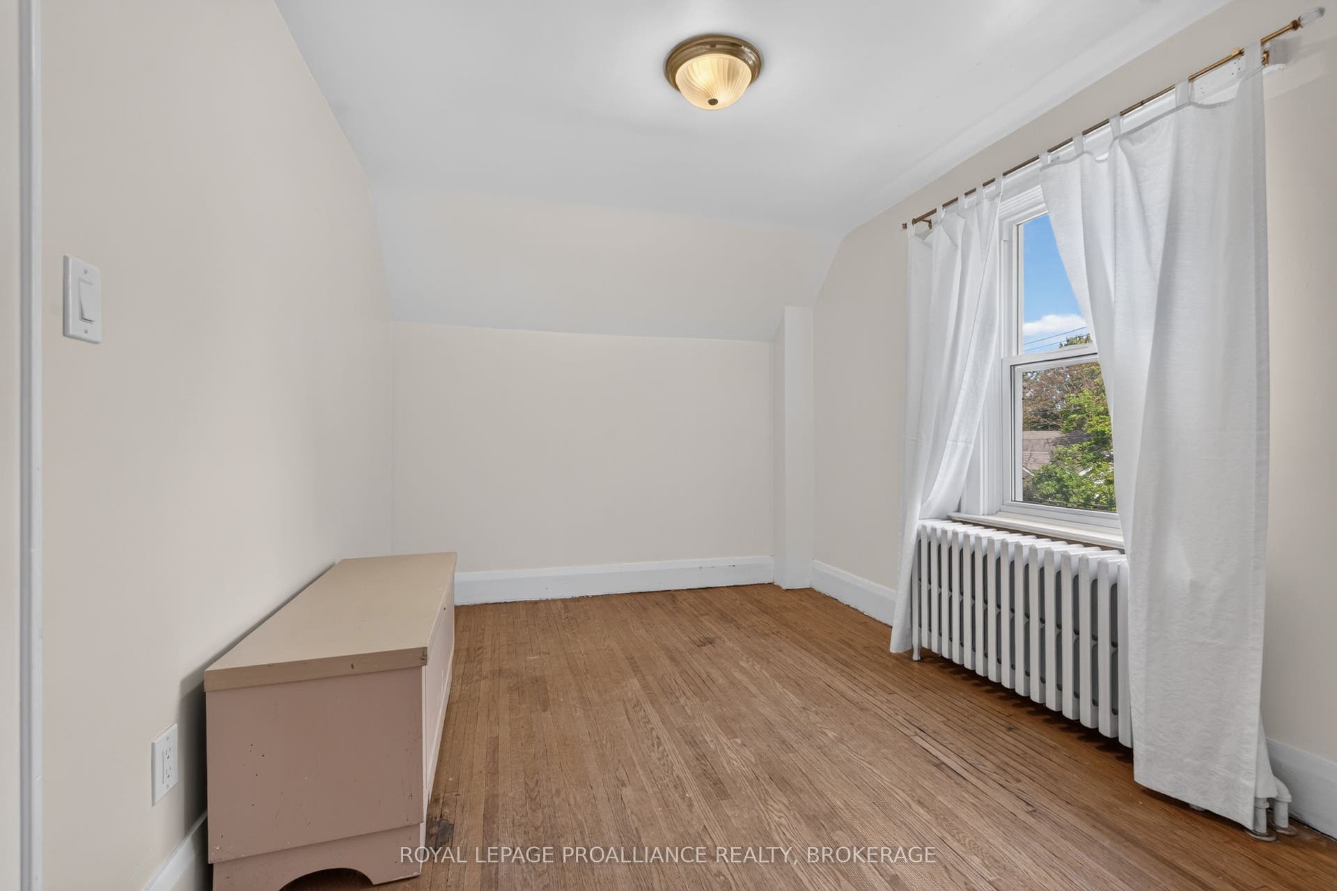 130 MACDONNELL Street, Kingston, Frontenac ON K7L 4B8