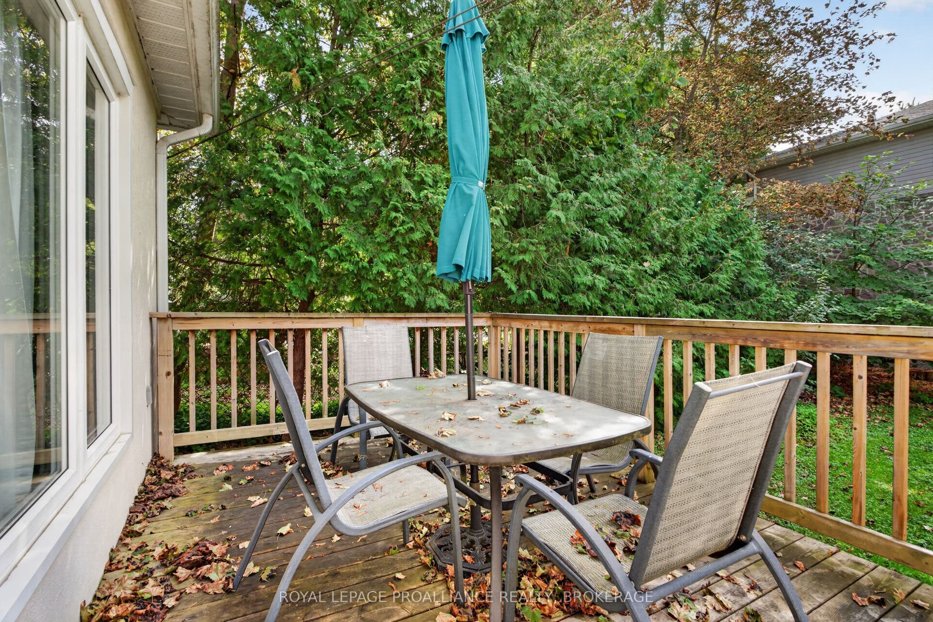130 MACDONNELL Street, Kingston, Frontenac ON K7L 4B8