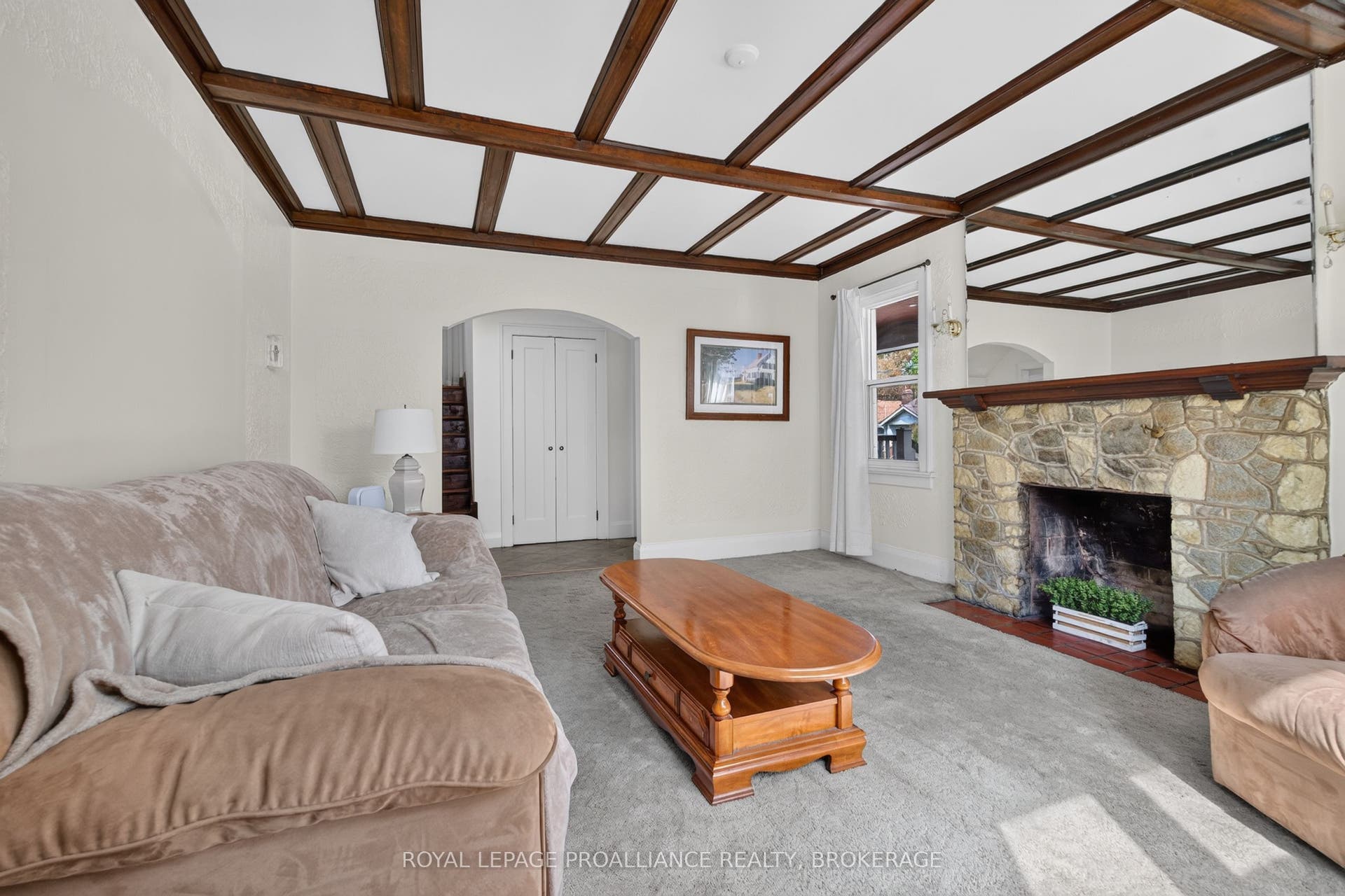 130 MACDONNELL Street, Kingston, Frontenac ON K7L 4B8