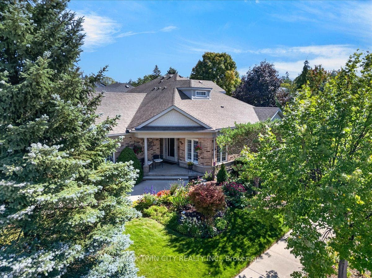 147 Reiber Court, Waterloo, Waterloo ON N2L 6N2 147 Reiber Court, Waterloo, Waterloo ON N2L 6N2