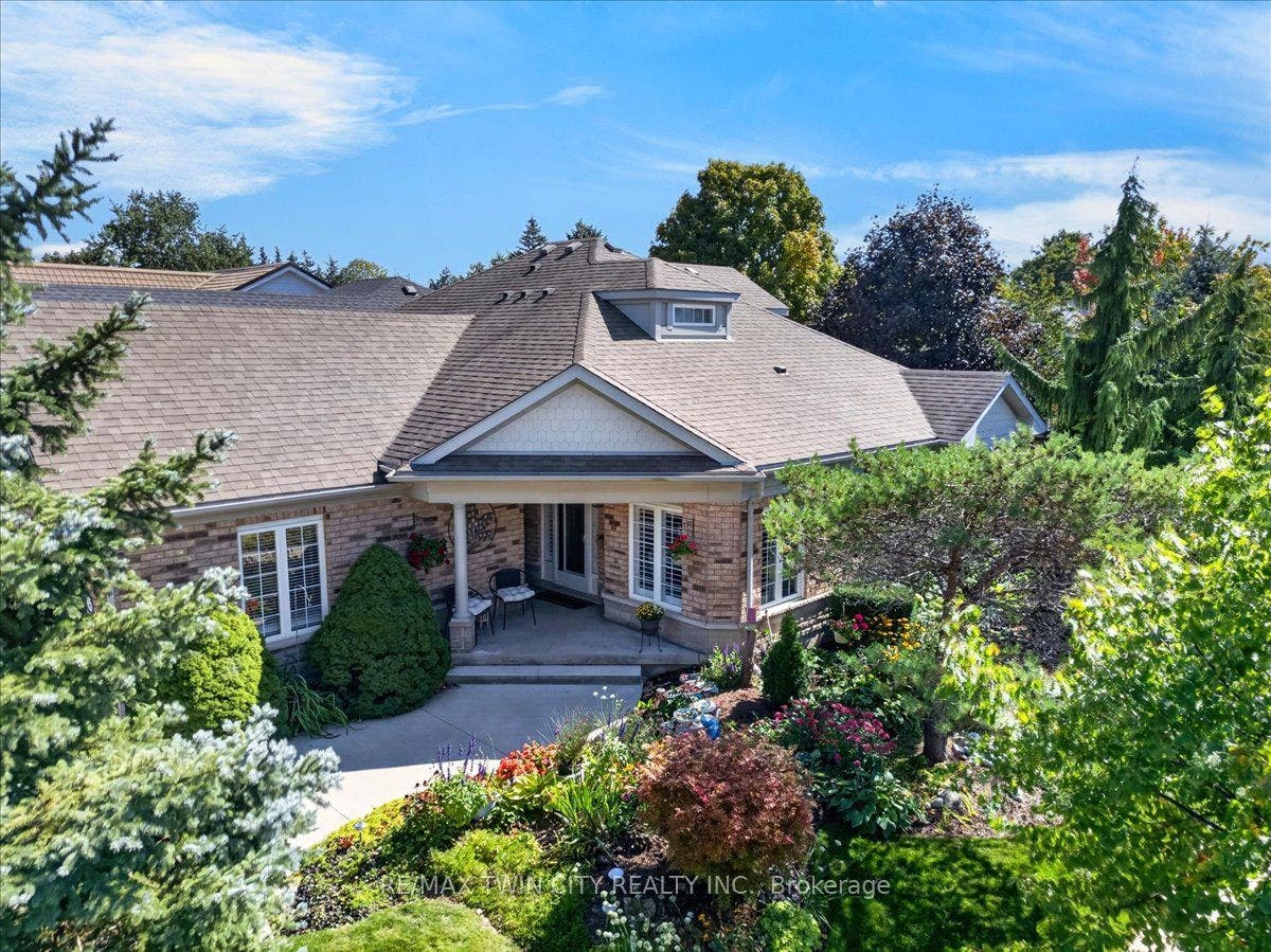 147 Reiber Court, Waterloo, Waterloo ON N2L 6N2 147 Reiber Court, Waterloo, Waterloo ON N2L 6N2