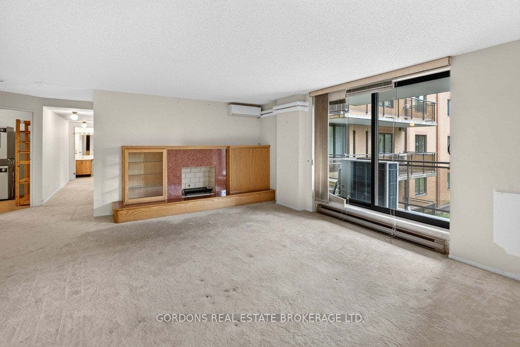 120 Barrett Court, #201, Kingston, Frontenac ON K7L 5H6 120 Barrett Court, #201, Kingston, Frontenac ON K7L 5H6