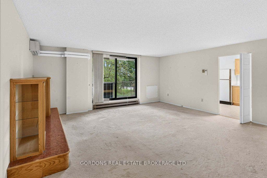 120 Barrett Court, #201, Kingston, Frontenac ON K7L 5H6 120 Barrett Court, #201, Kingston, Frontenac ON K7L 5H6