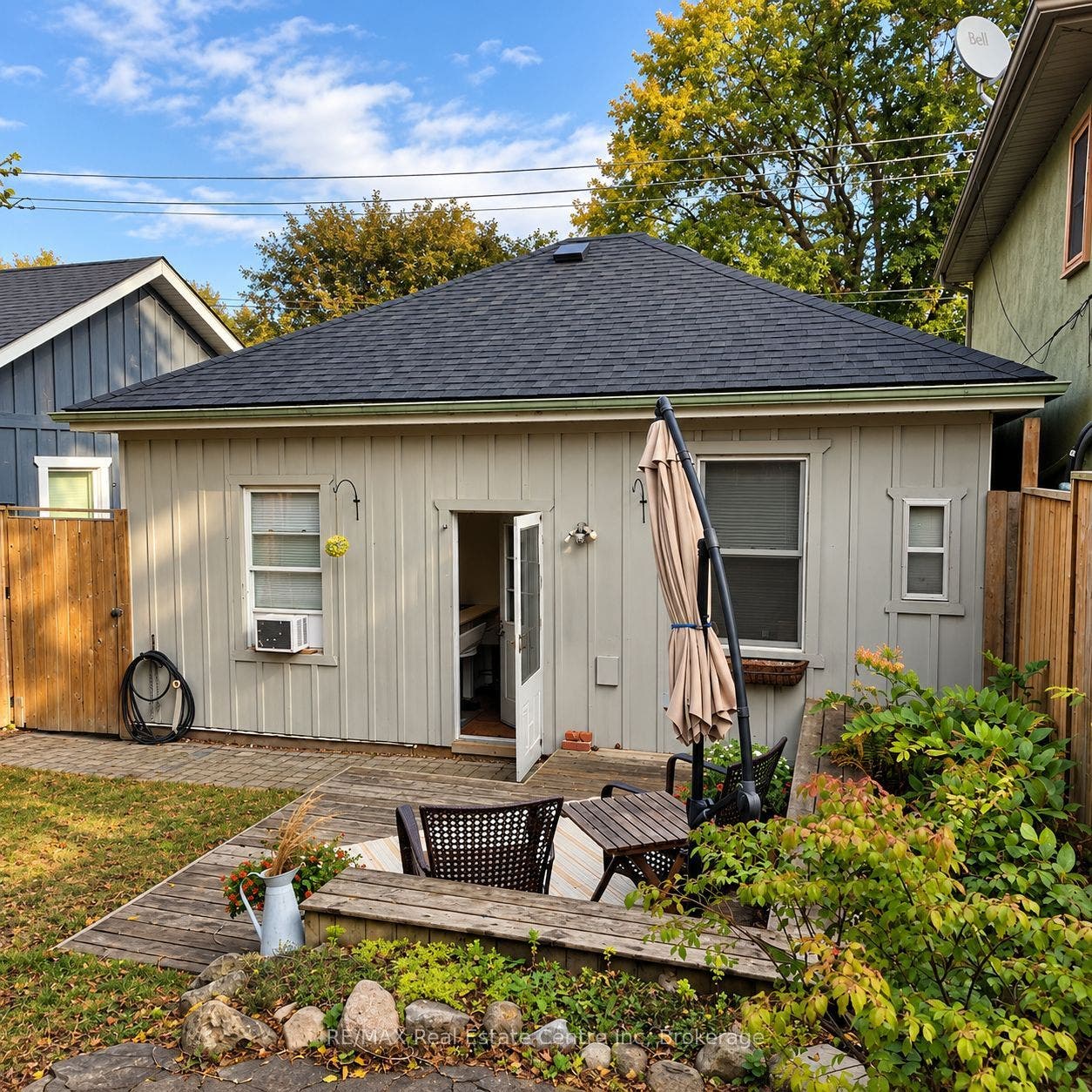 6 Dufferin Street, Guelph, Wellington ON N1H 4A1 6 Dufferin Street, Guelph, Wellington ON N1H 4A1