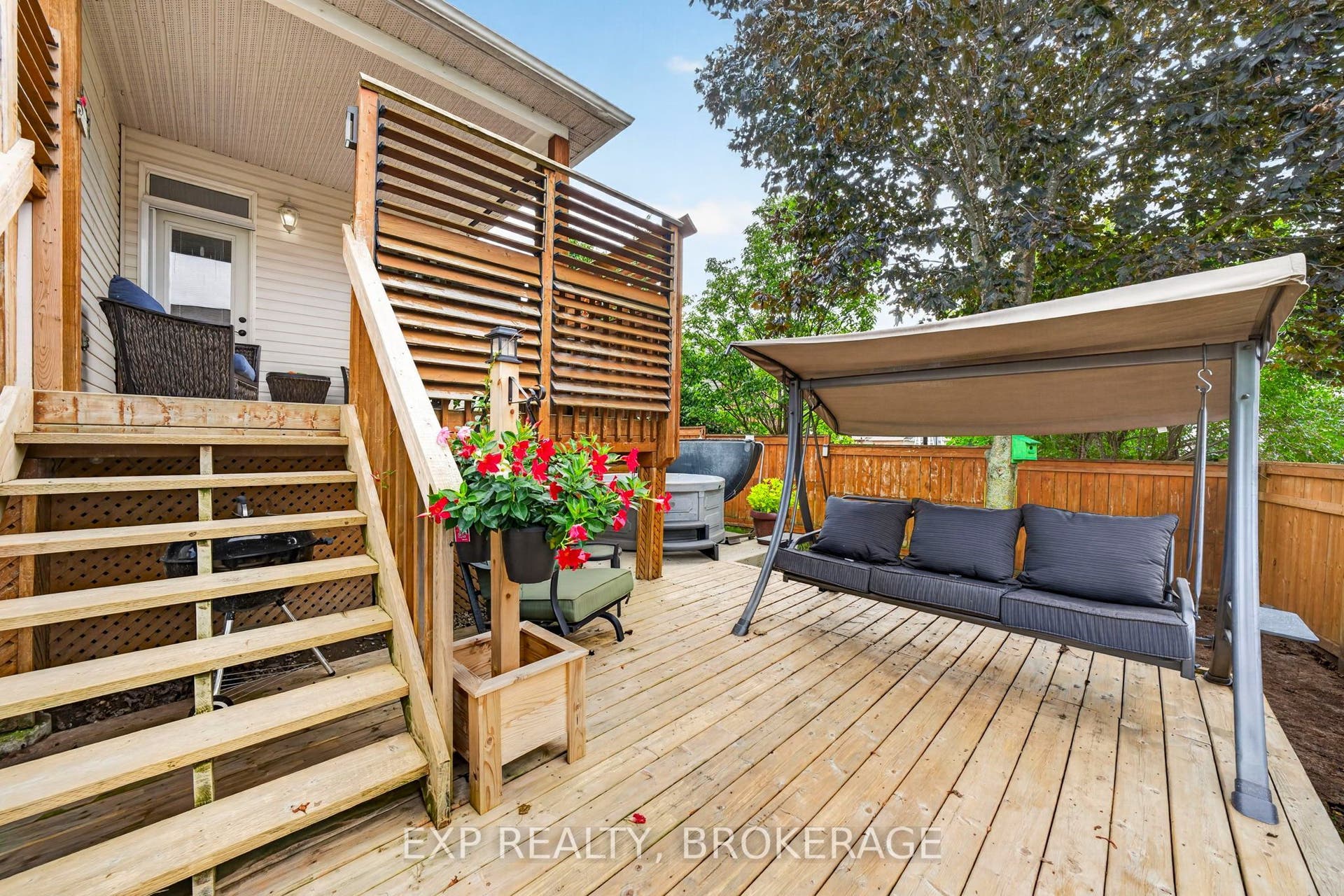 411 Abbot Street, Kingston, Frontenac ON K7P 3J4