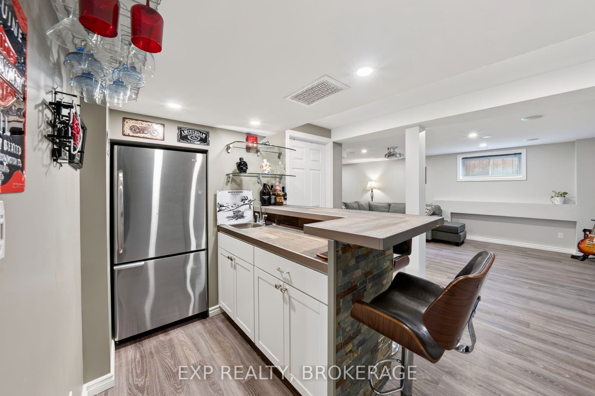 411 Abbot Street, Kingston, Frontenac ON K7P 3J4