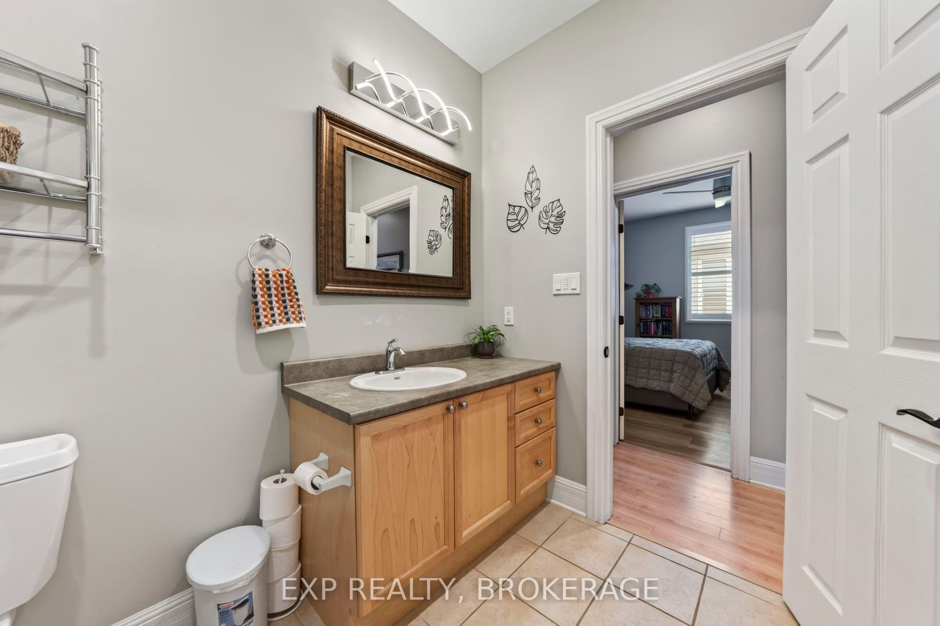 411 Abbot Street, Kingston, Frontenac ON K7P 3J4