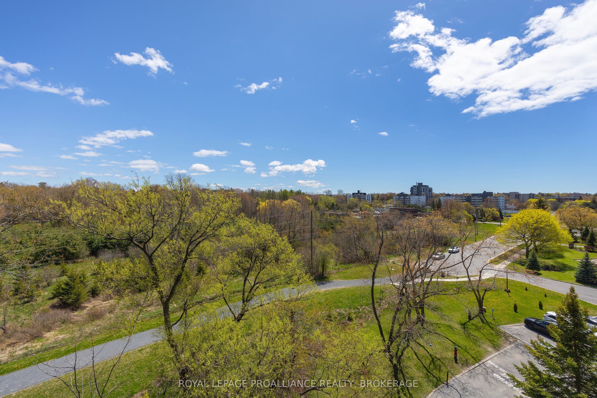 358 Queen Mary Road, #609, Kingston, Frontenac ON K7M 7E8