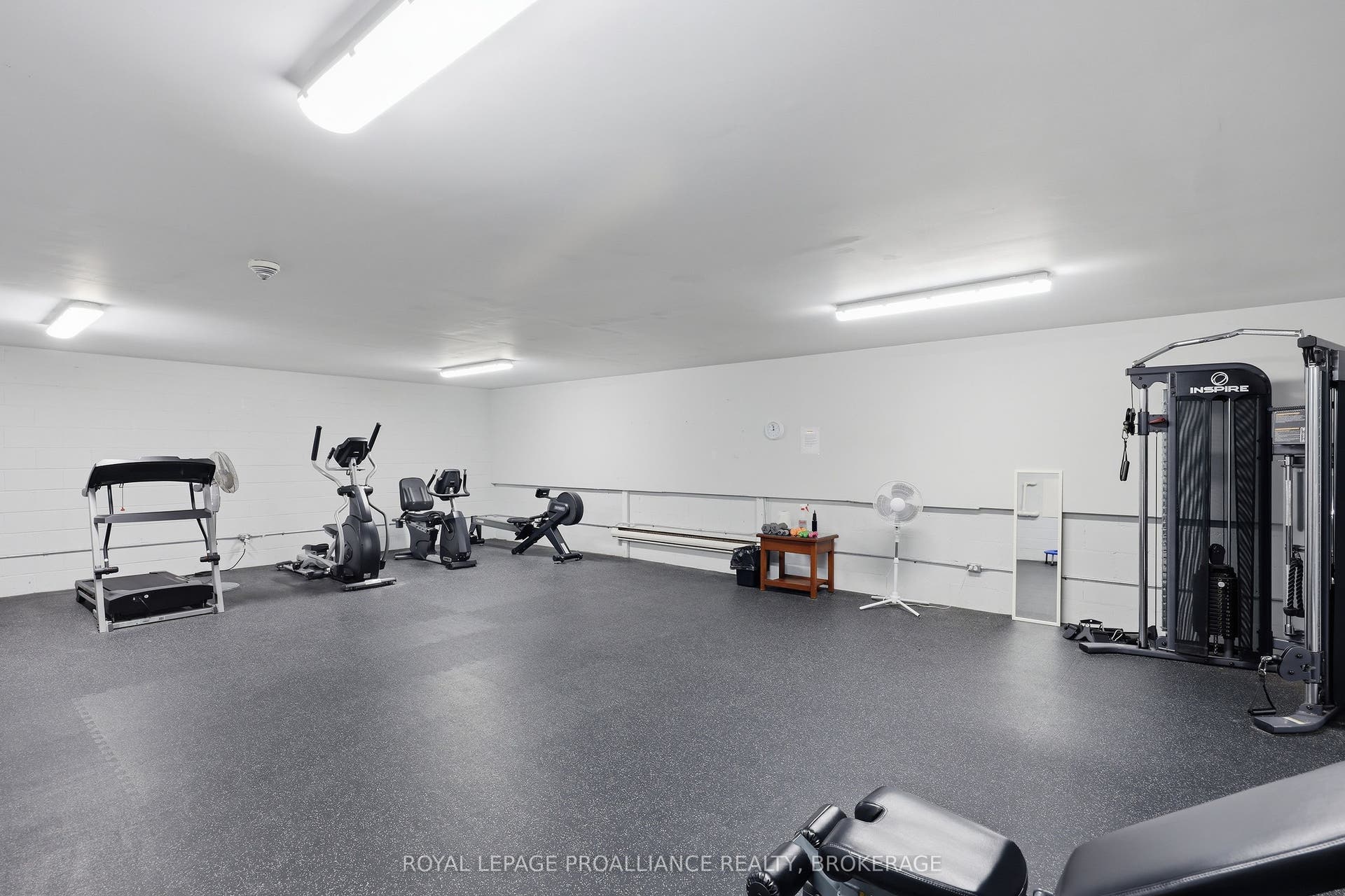 358 Queen Mary Road, #609, Kingston, Frontenac ON K7M 7E8