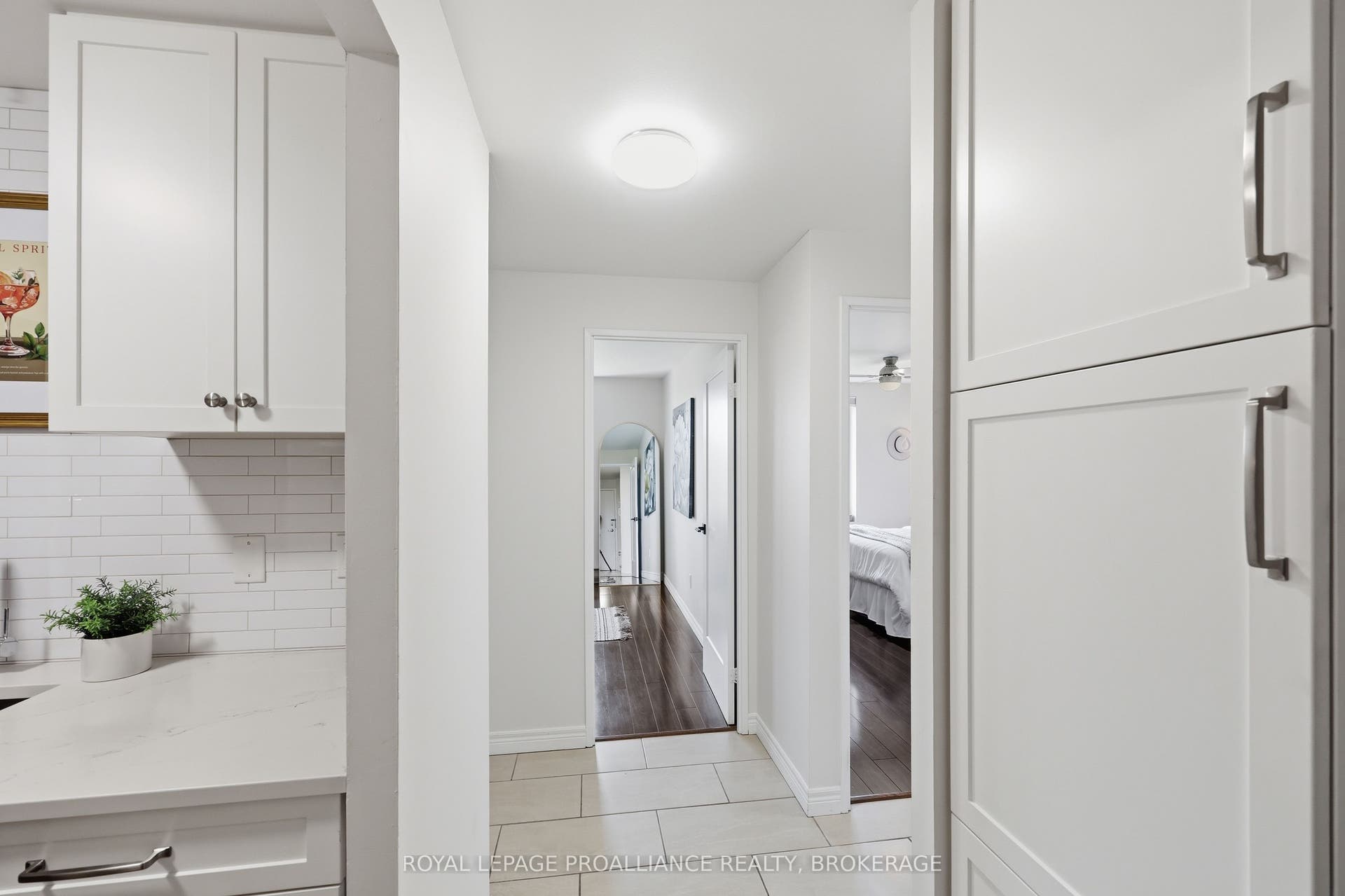 358 Queen Mary Road, #609, Kingston, Frontenac ON K7M 7E8