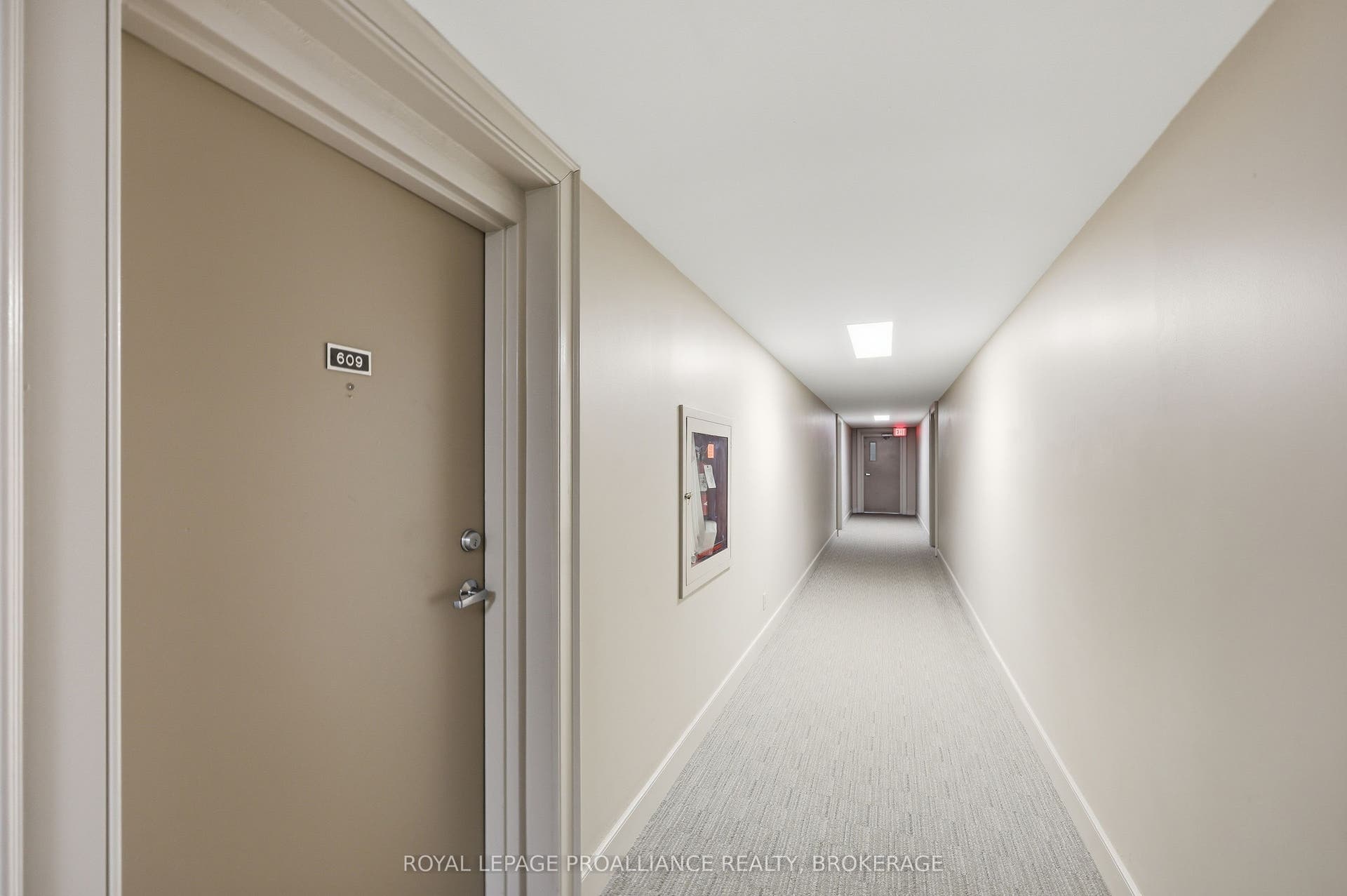 358 Queen Mary Road, #609, Kingston, Frontenac ON K7M 7E8