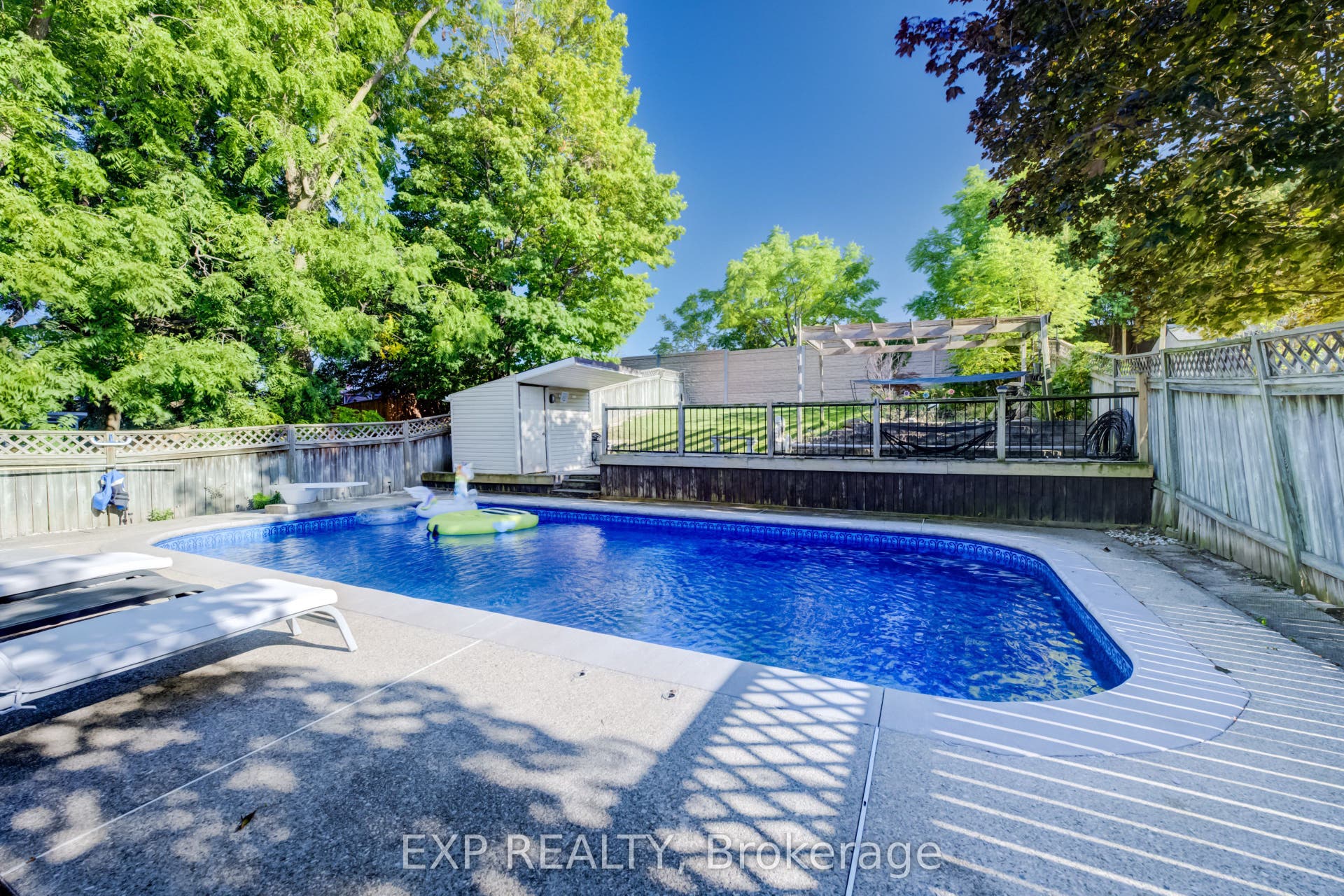 80 Glen Lake Crescent, Kitchener, Waterloo ON N2N 1C5 80 Glen Lake Crescent, Kitchener, Waterloo ON N2N 1C5