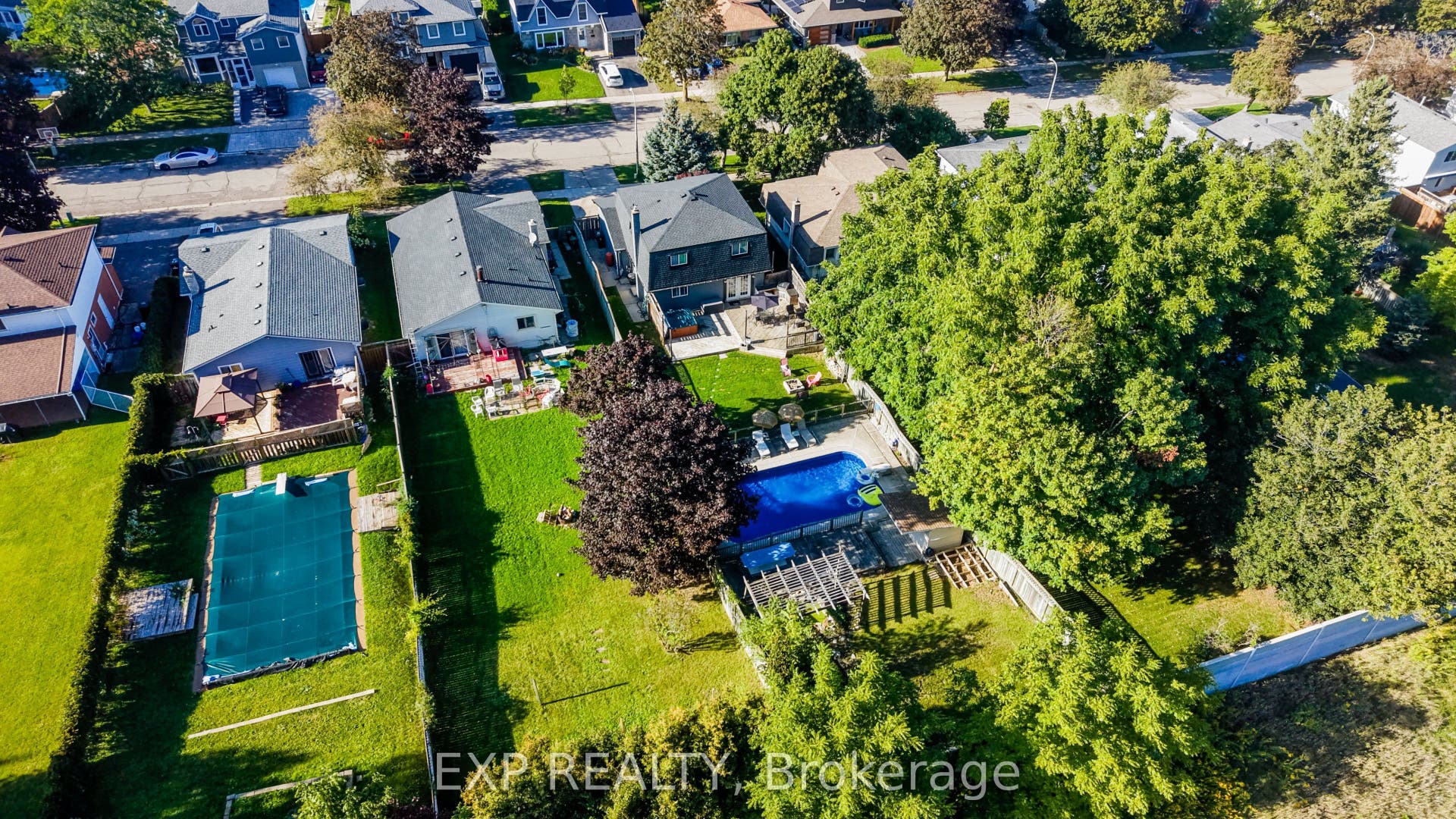 80 Glen Lake Crescent, Kitchener, Waterloo ON N2N 1C5 80 Glen Lake Crescent, Kitchener, Waterloo ON N2N 1C5