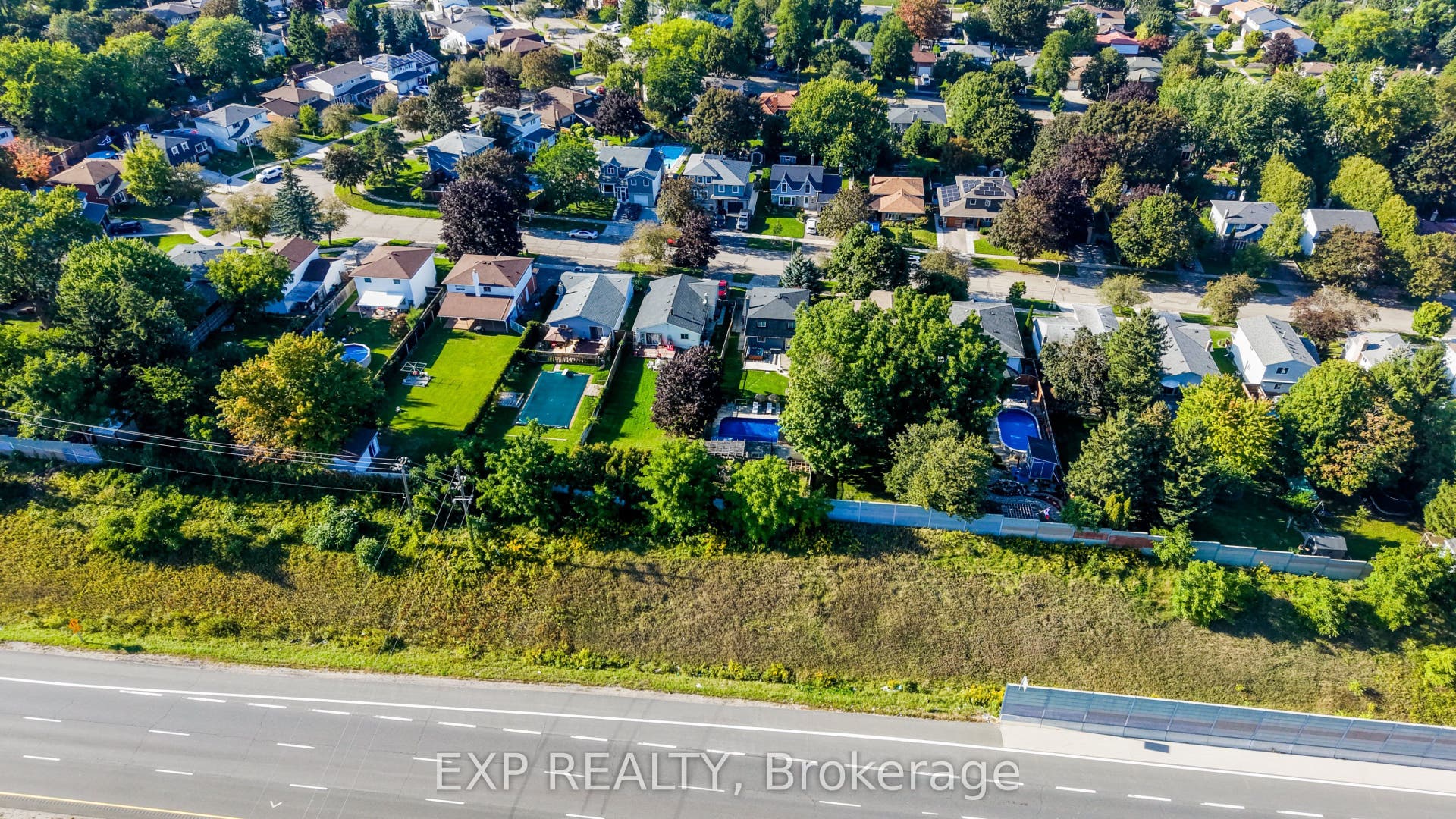80 Glen Lake Crescent, Kitchener, Waterloo ON N2N 1C5 80 Glen Lake Crescent, Kitchener, Waterloo ON N2N 1C5